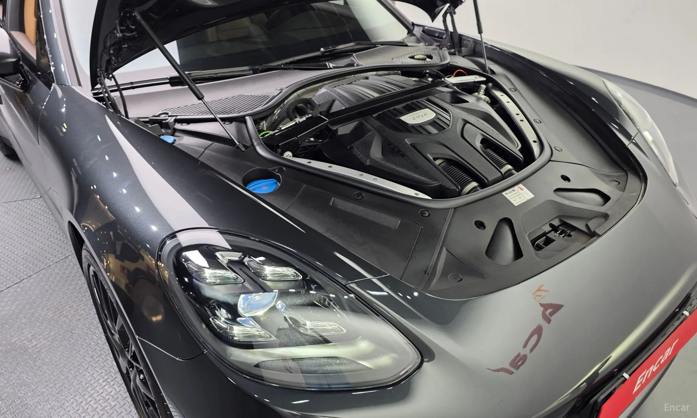 Porsche Panamera (971) превью 6
