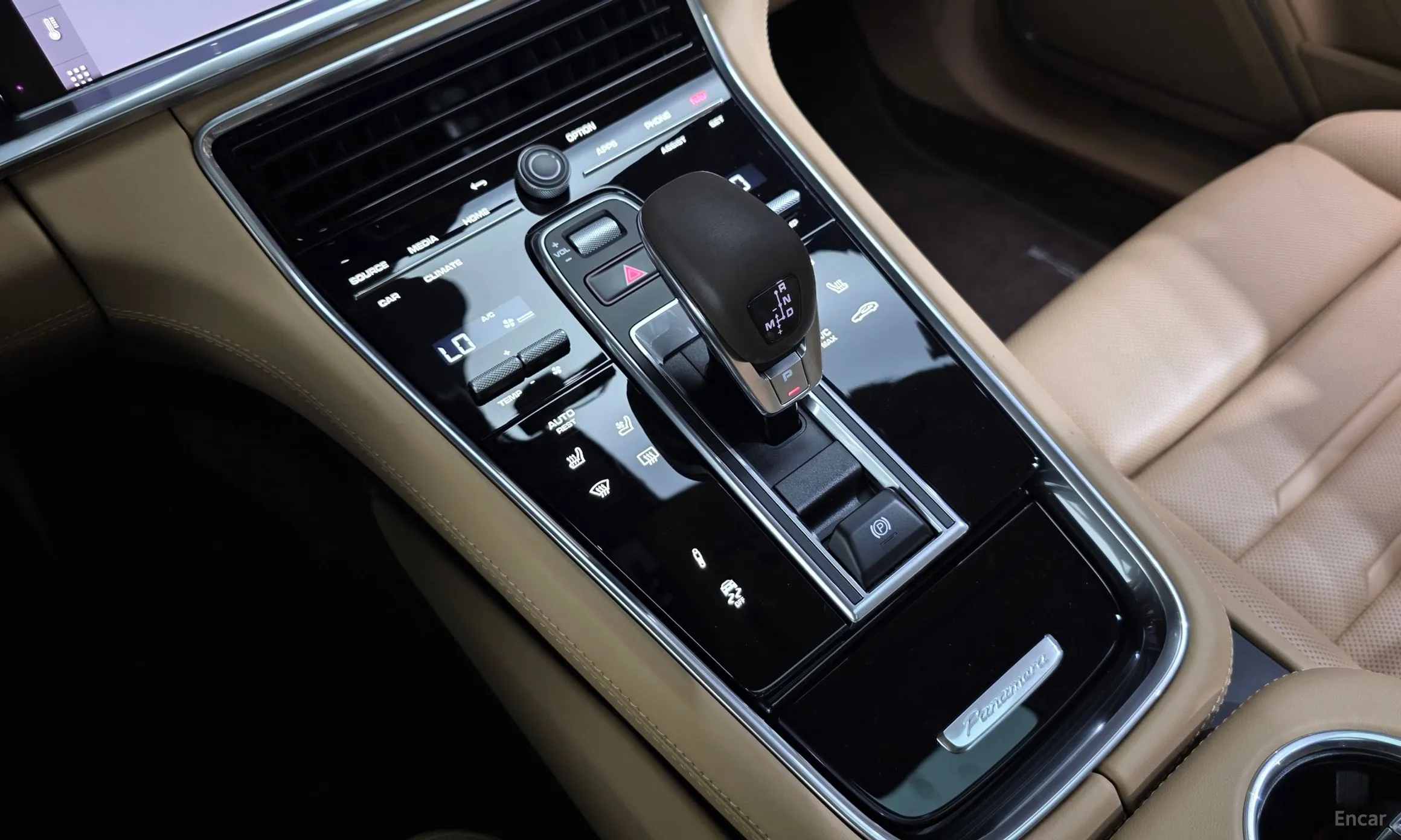 Porsche Panamera (971) превью 9