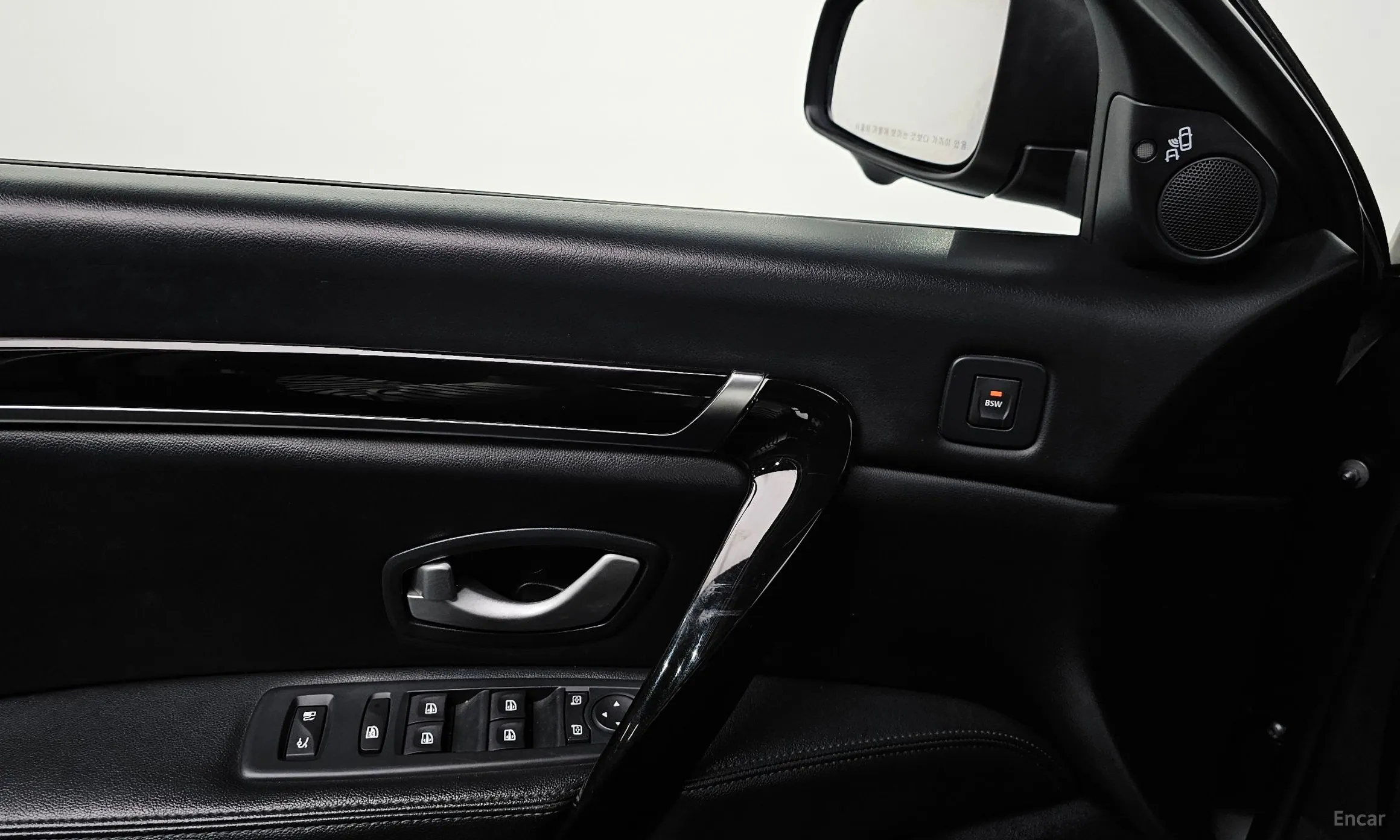 Renault Korea (Samsung) SM7 превью 17