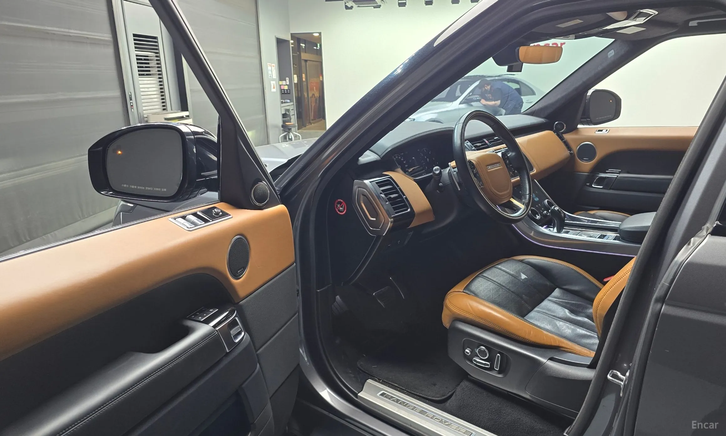 Land Rover Range Rover Sport 2nd Generation превью 10