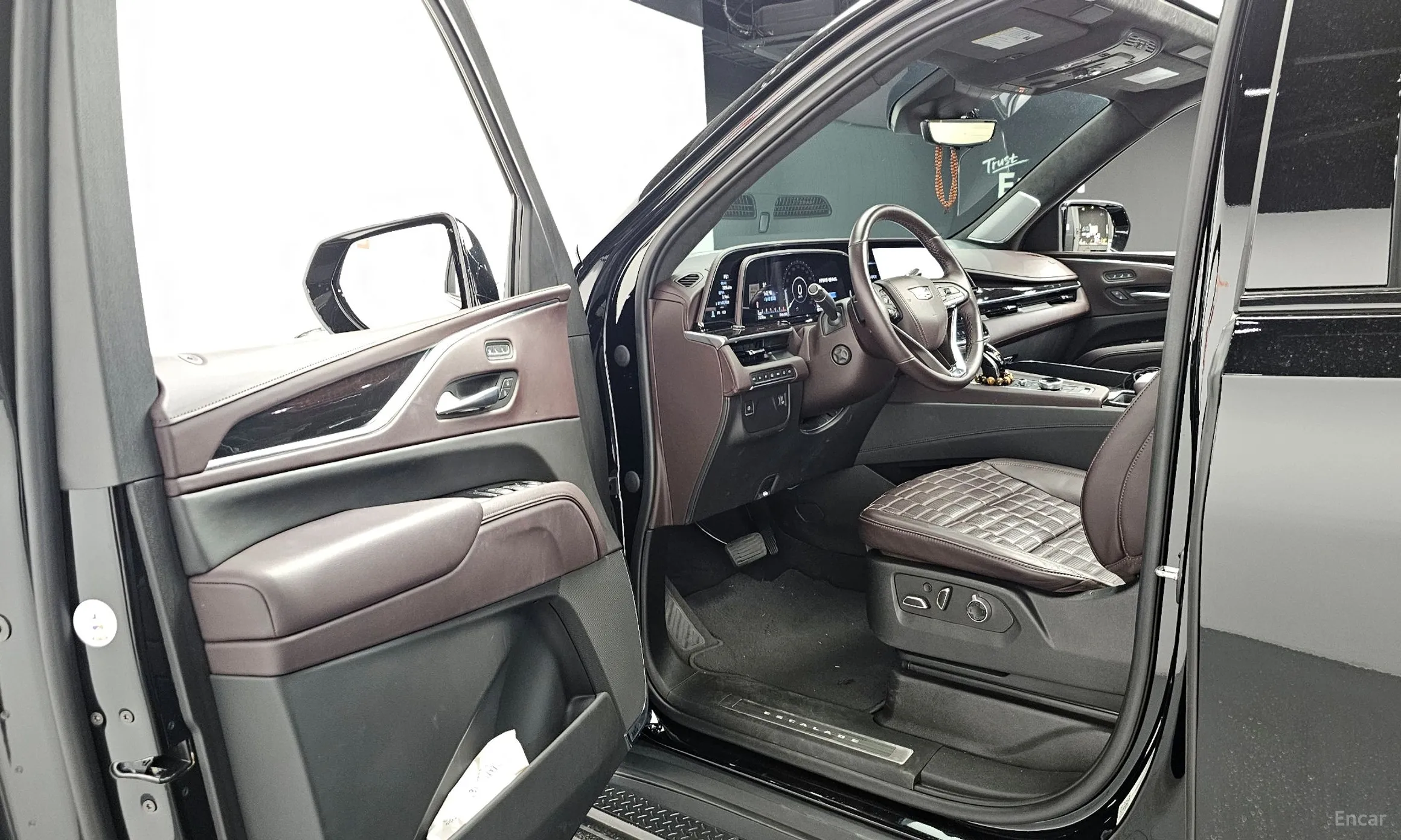 Cadillac Escalade 5th Generation превью 10
