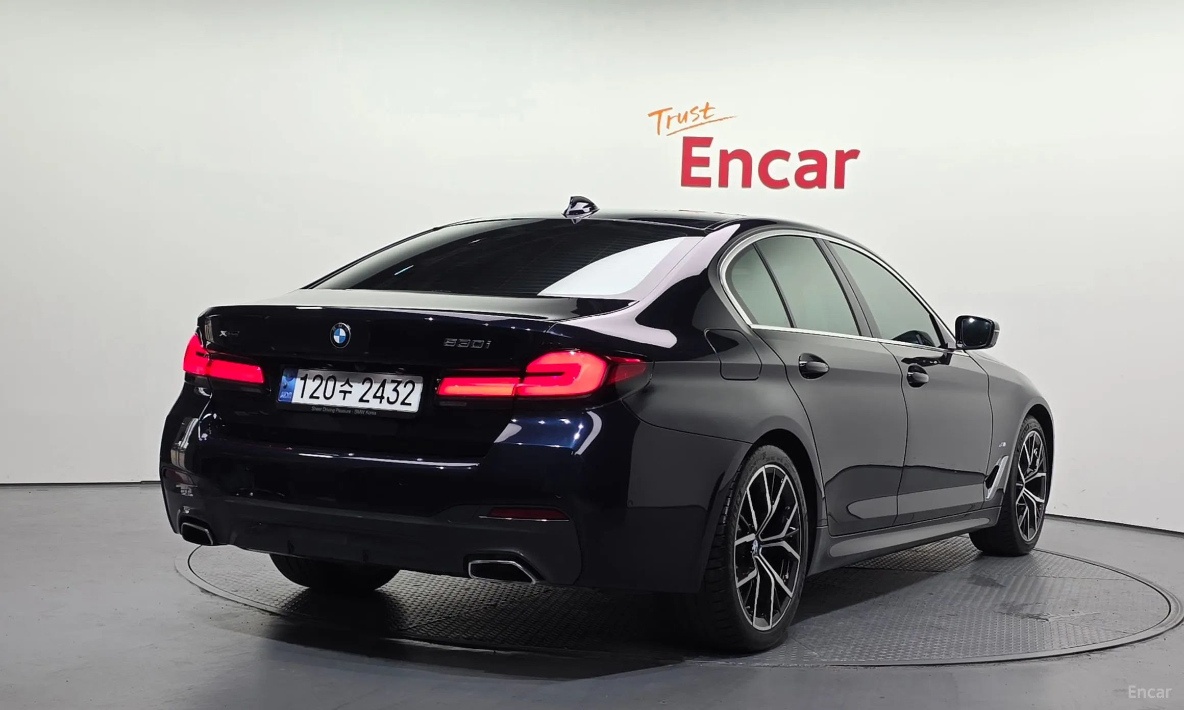 BMW 5 Series (G30)