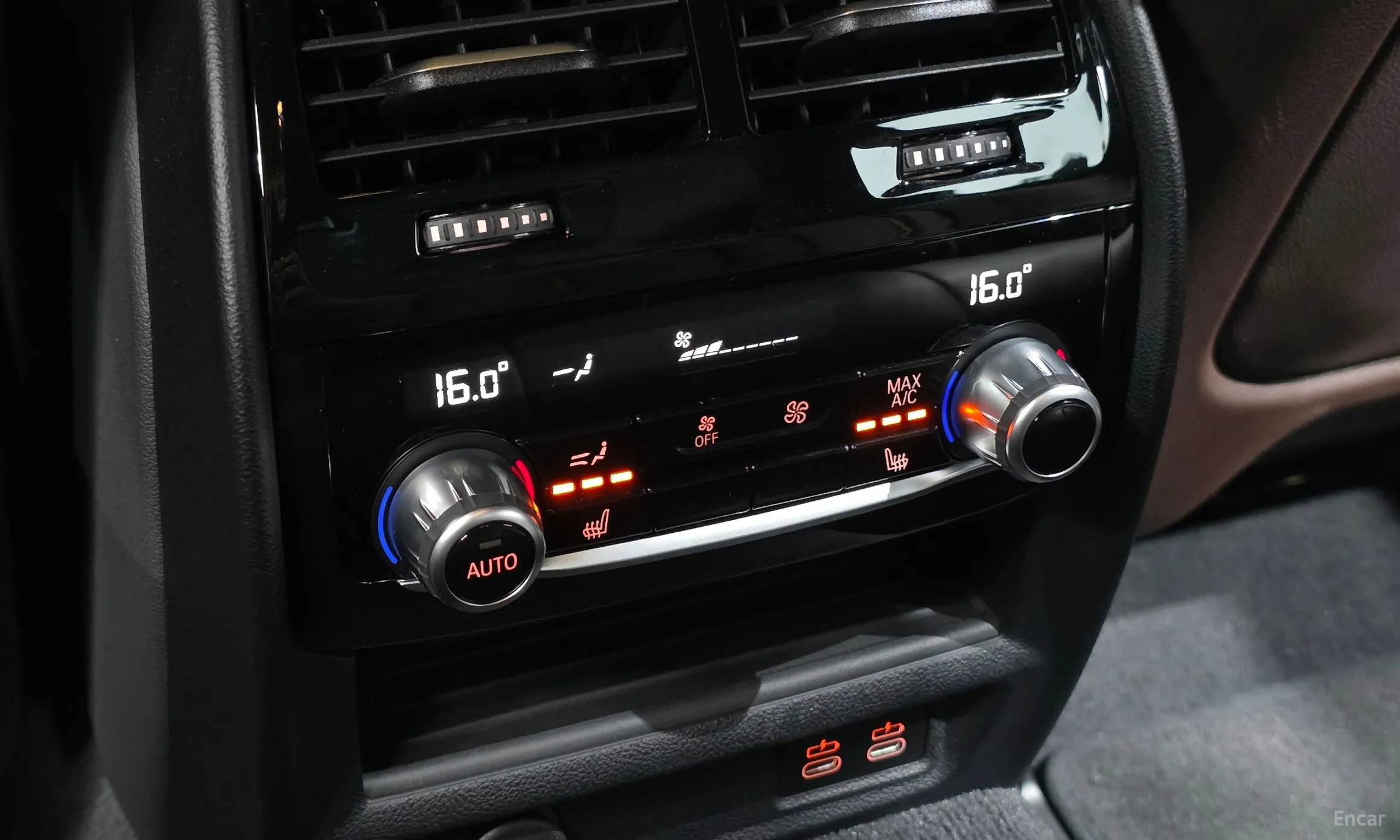 BMW 5 Series (G30) превью 18