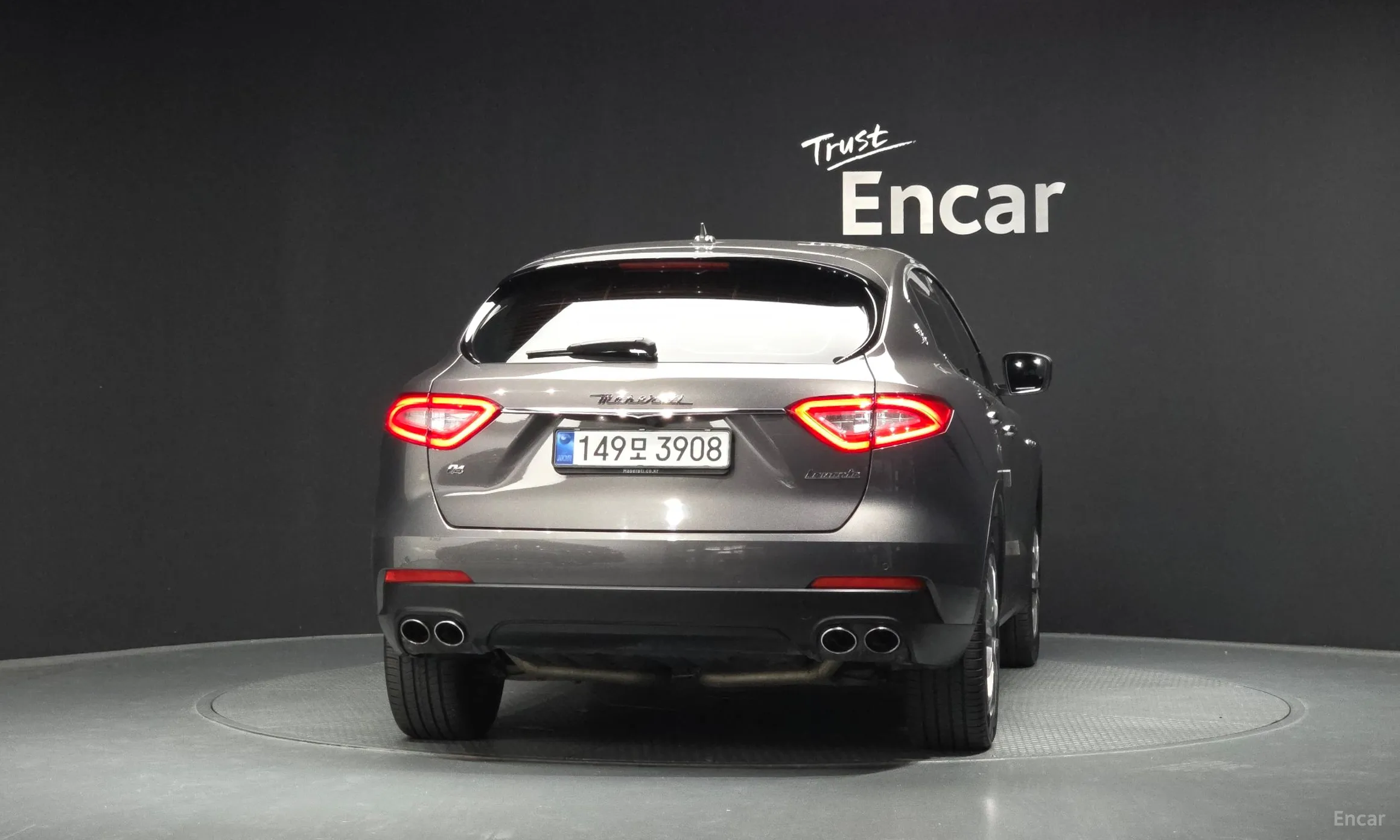 Maserati Levante превью 4