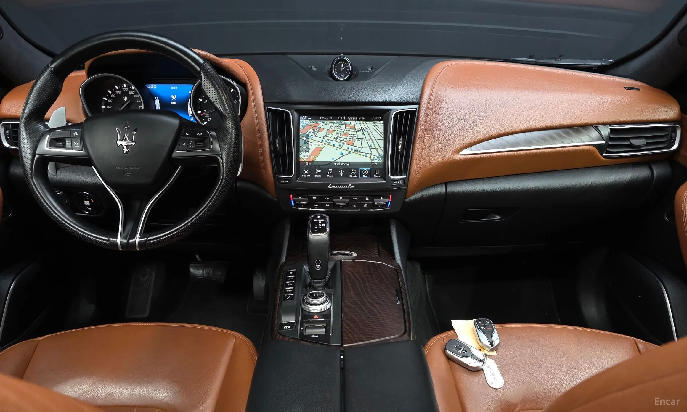 Maserati Levante превью 7