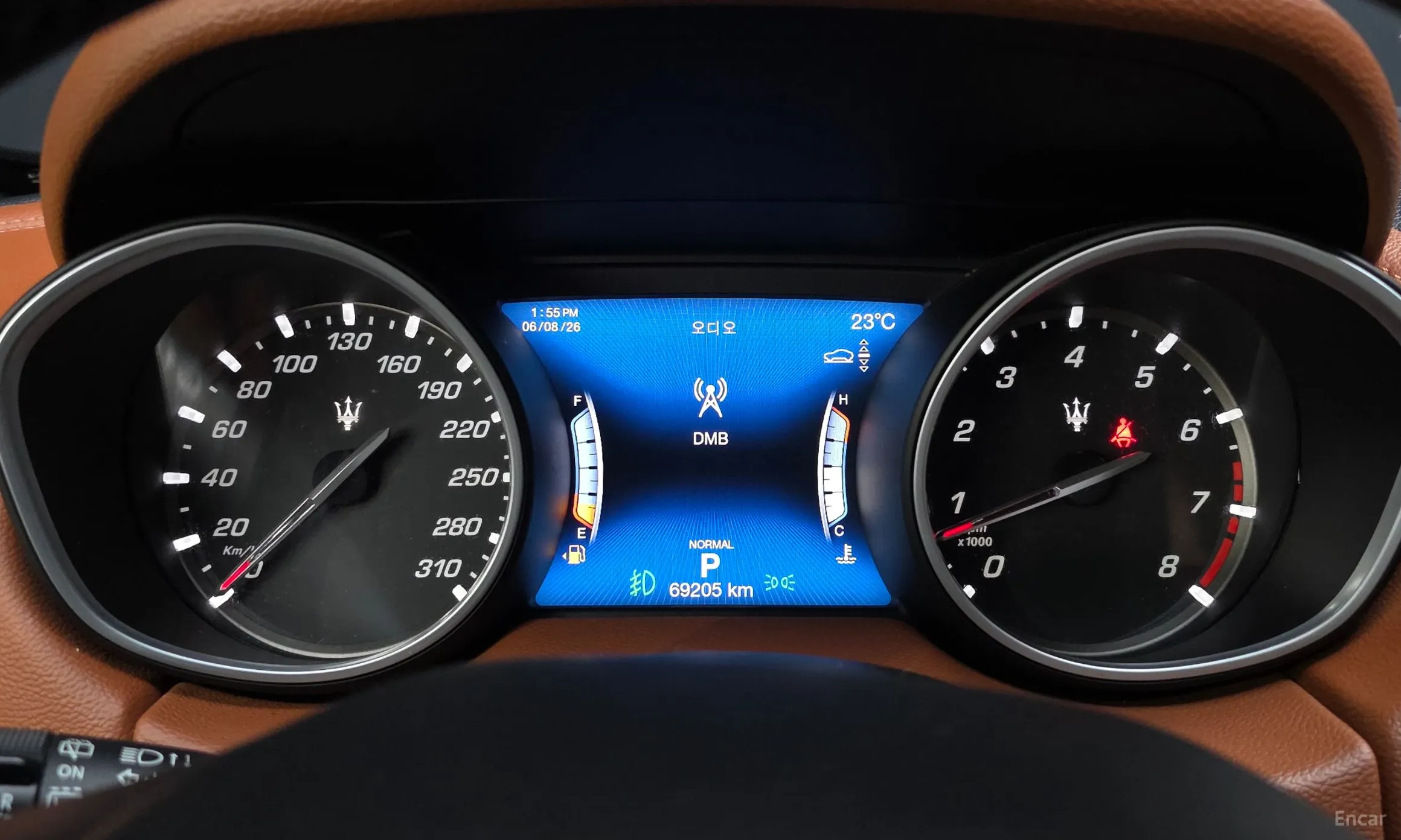 Maserati Levante превью 8