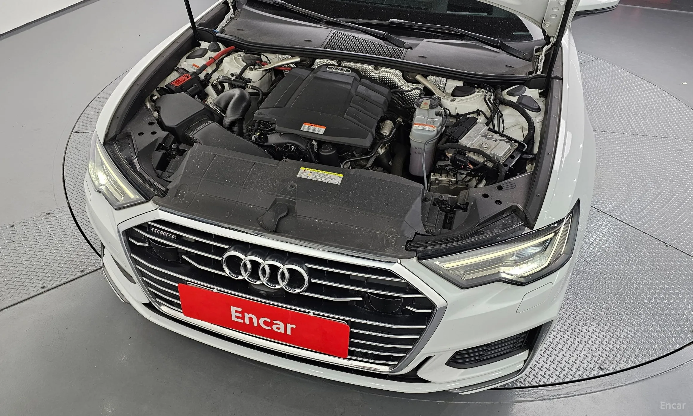 Audi A6 (C8) превью 6