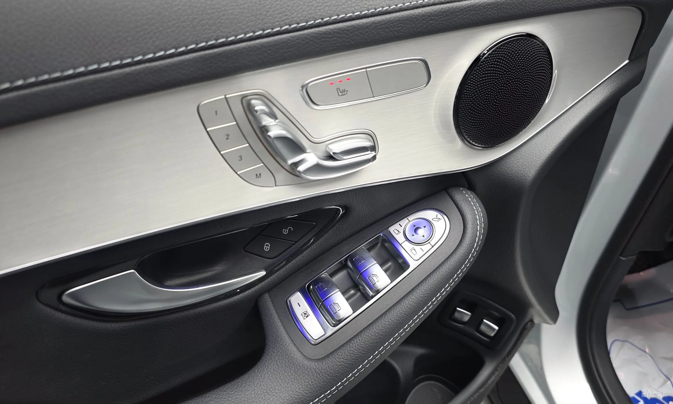 Mercedes Benz GLC-Class X253 превью 12