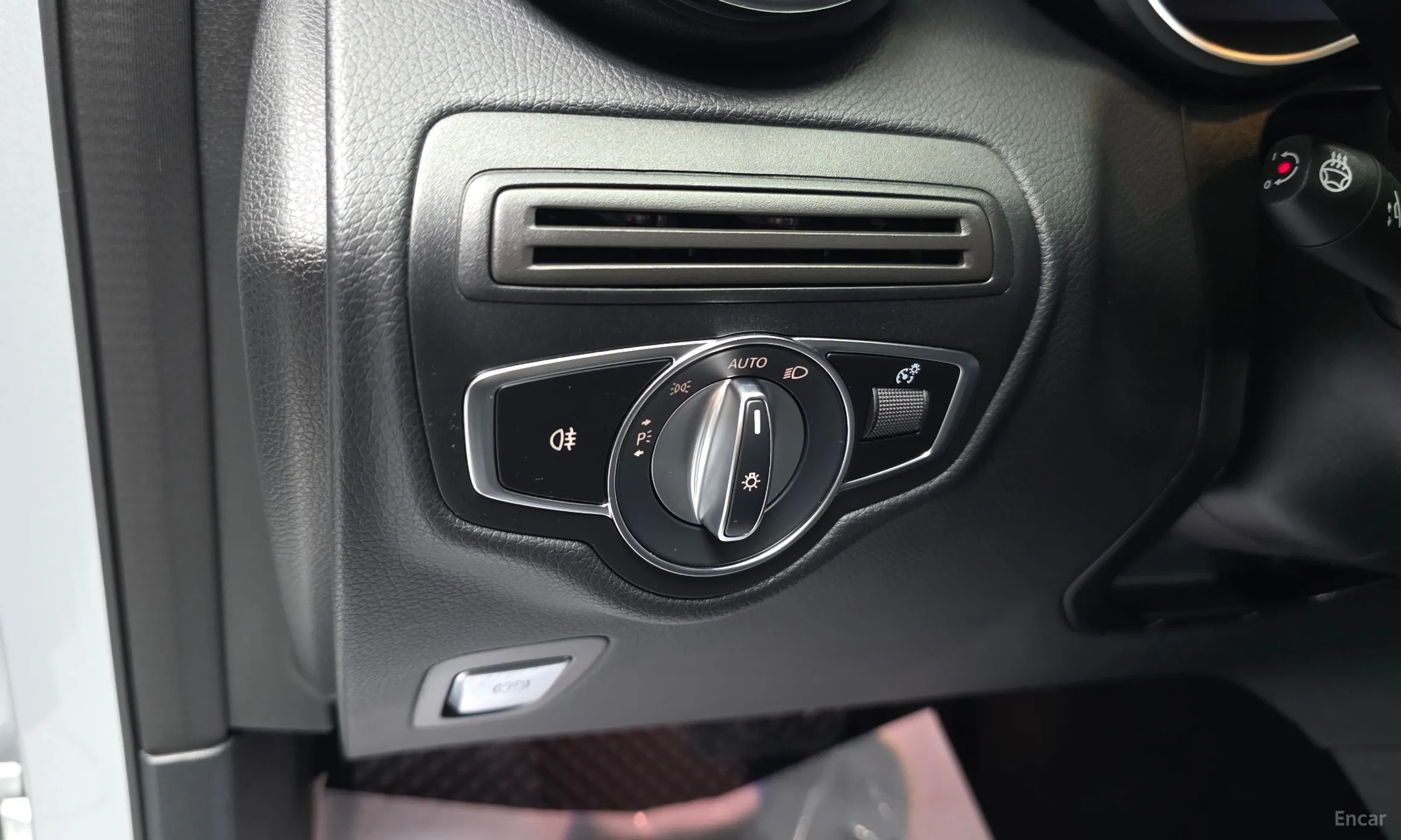 Mercedes Benz GLC-Class X253 превью 13
