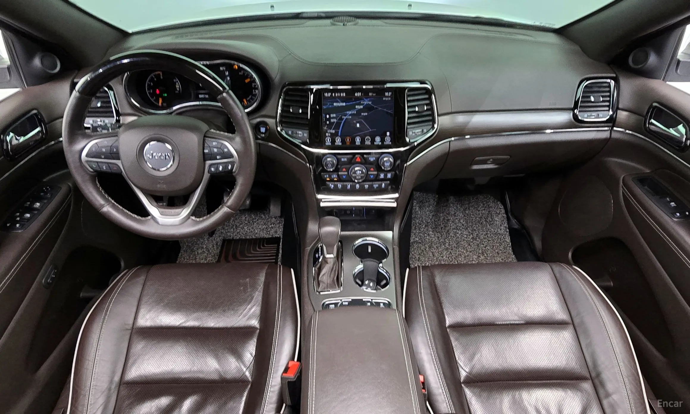 Jeep Grand Cherokee превью 7