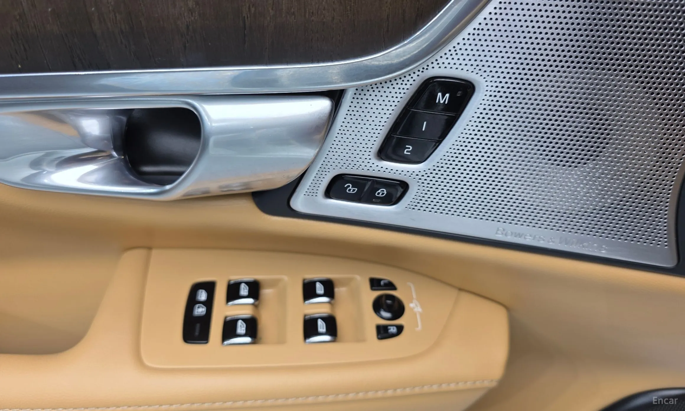 Volvo S90 превью 13