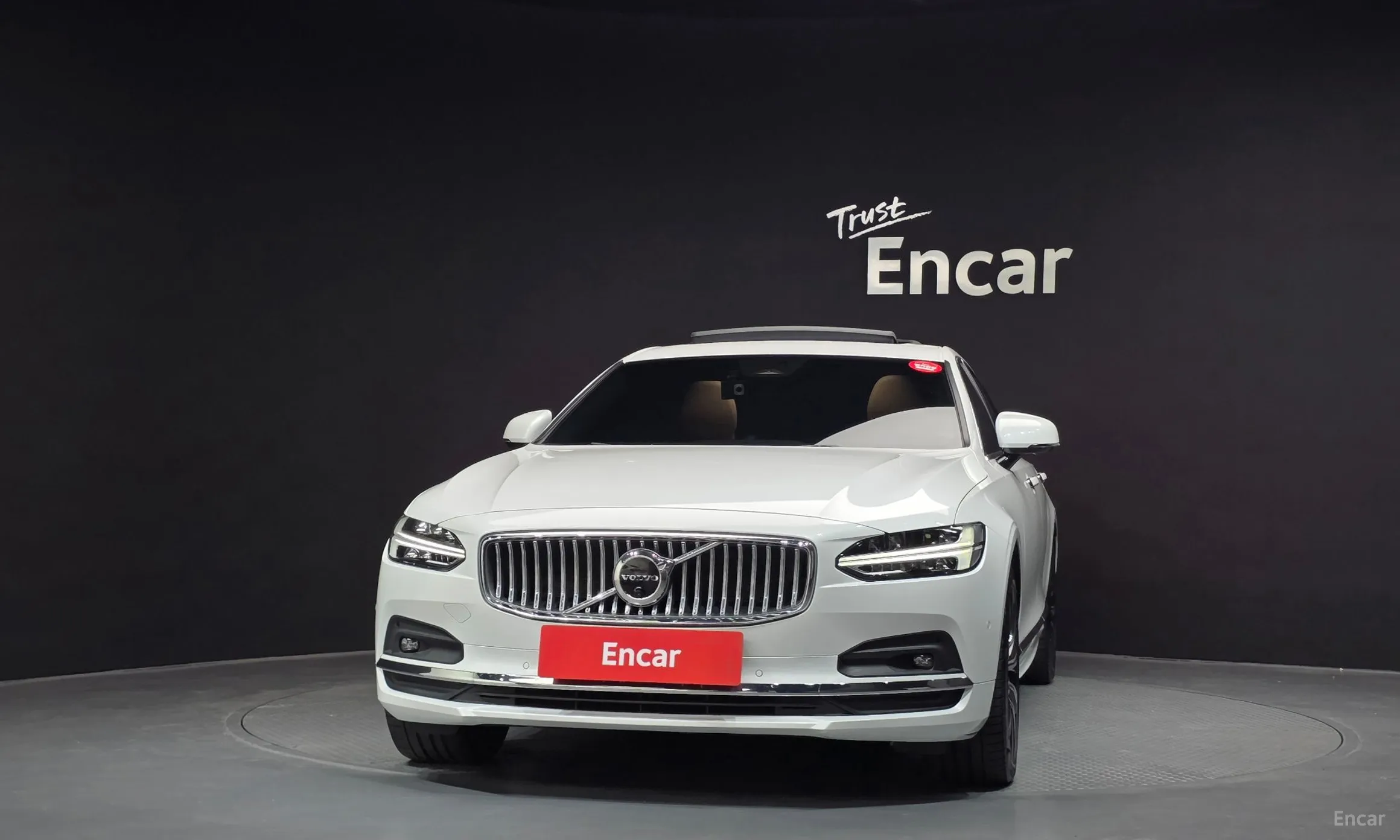 Volvo S90 превью 3