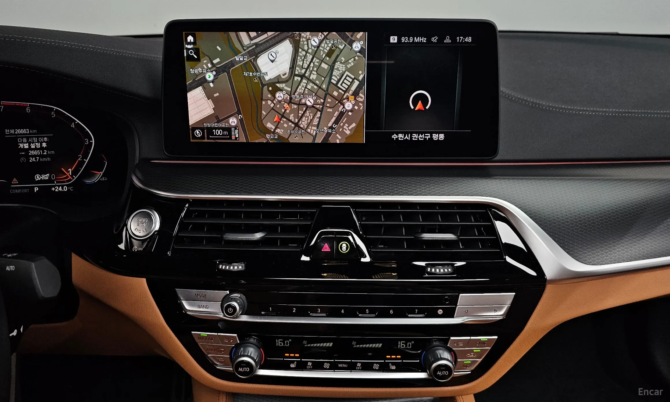 BMW 5 Series (G30) превью 12