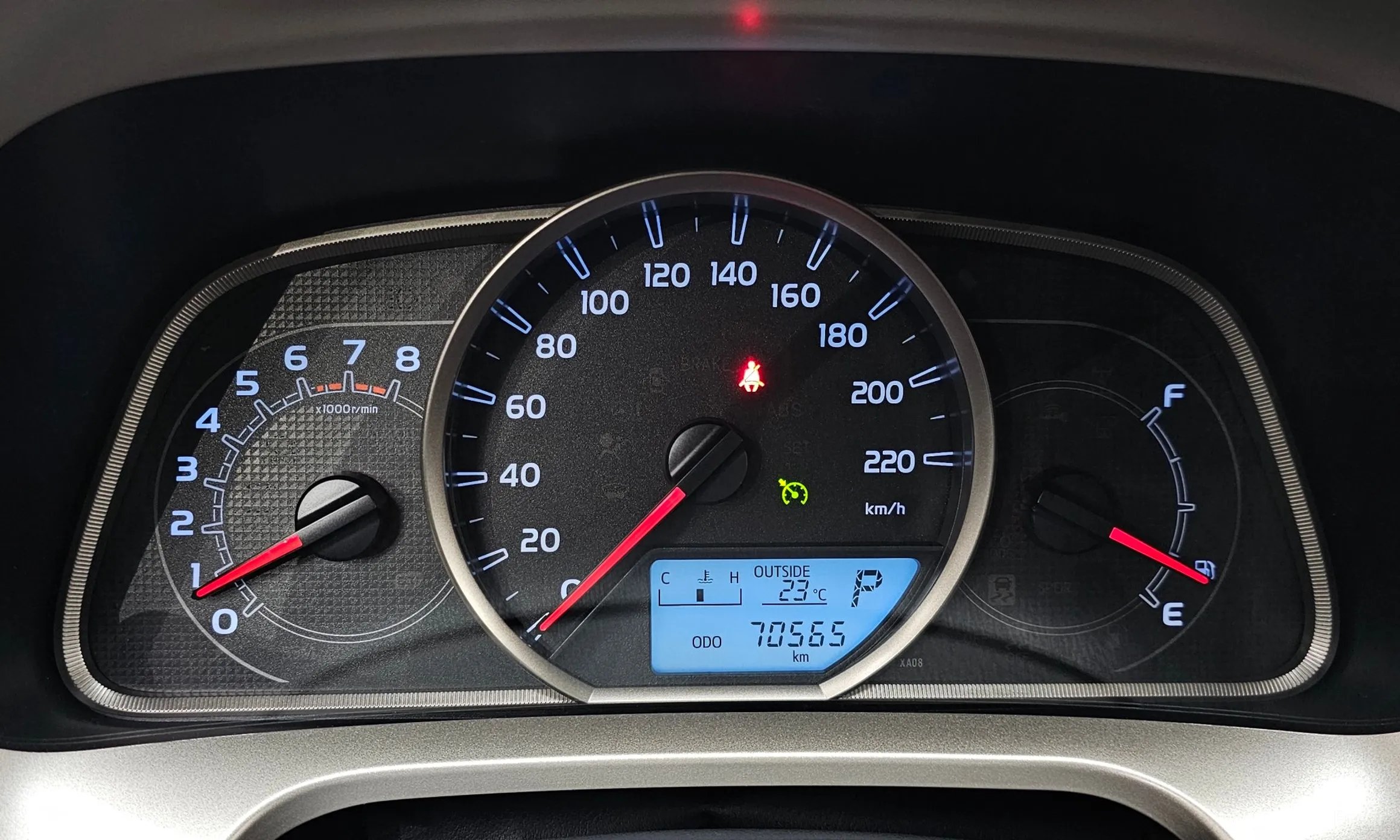 Toyota RAV4 превью 8