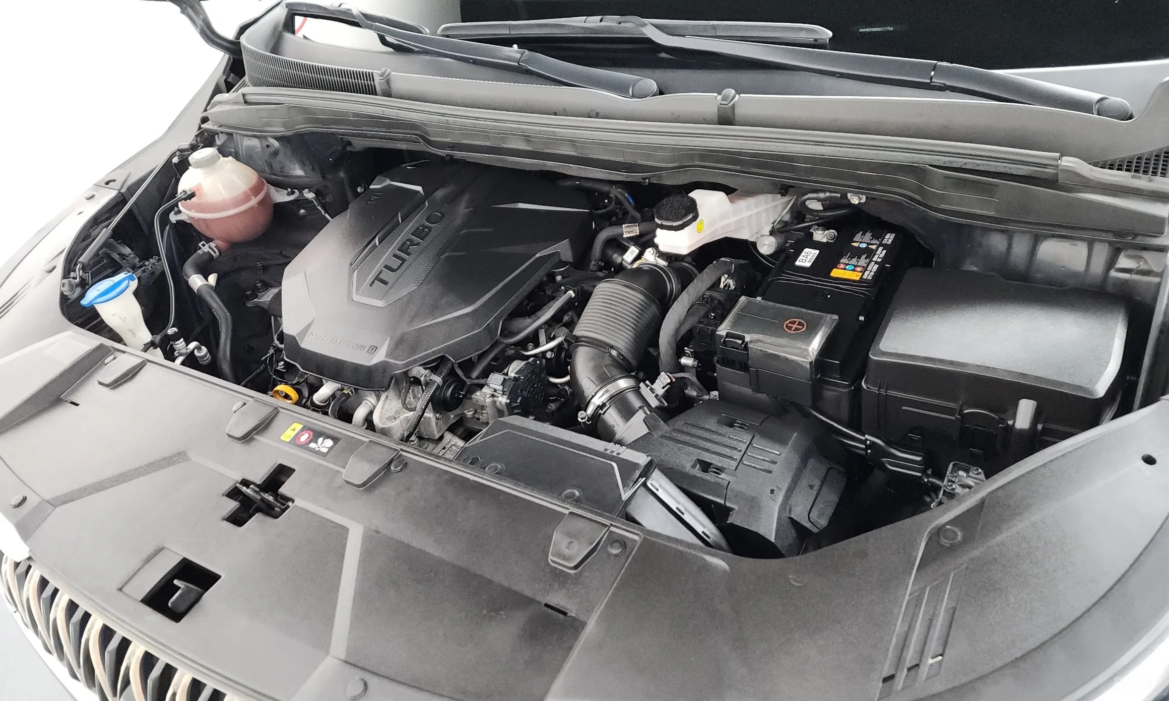 Kia Carnival Gen 4 превью 6
