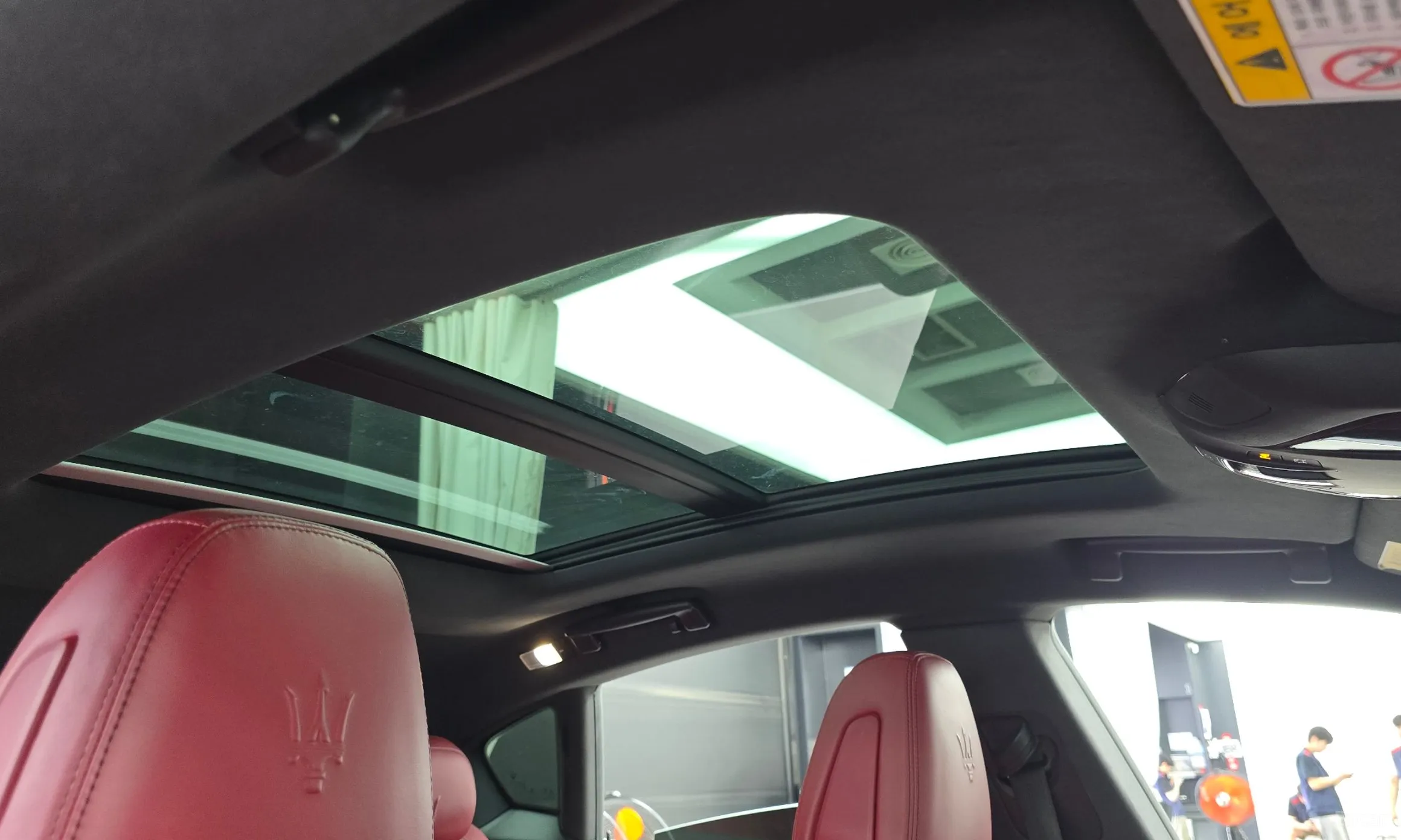 Maserati Levante превью 18