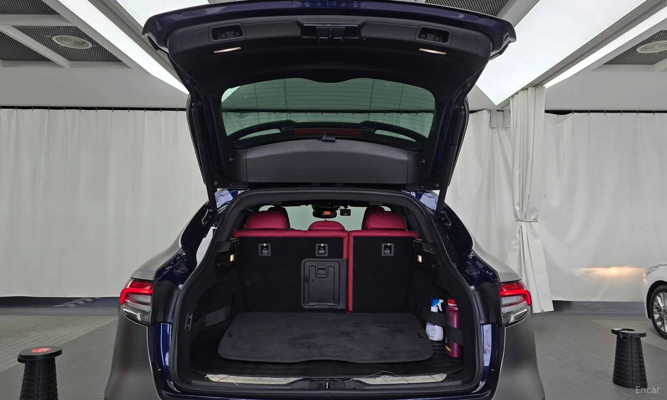 Maserati Levante превью 20