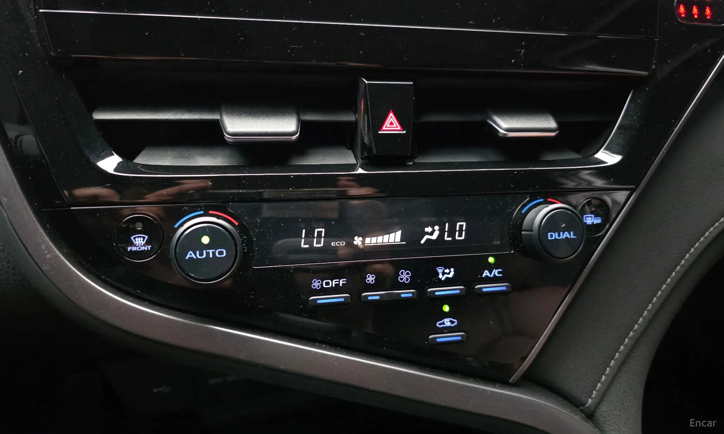 Toyota Camry (XV70) превью 15