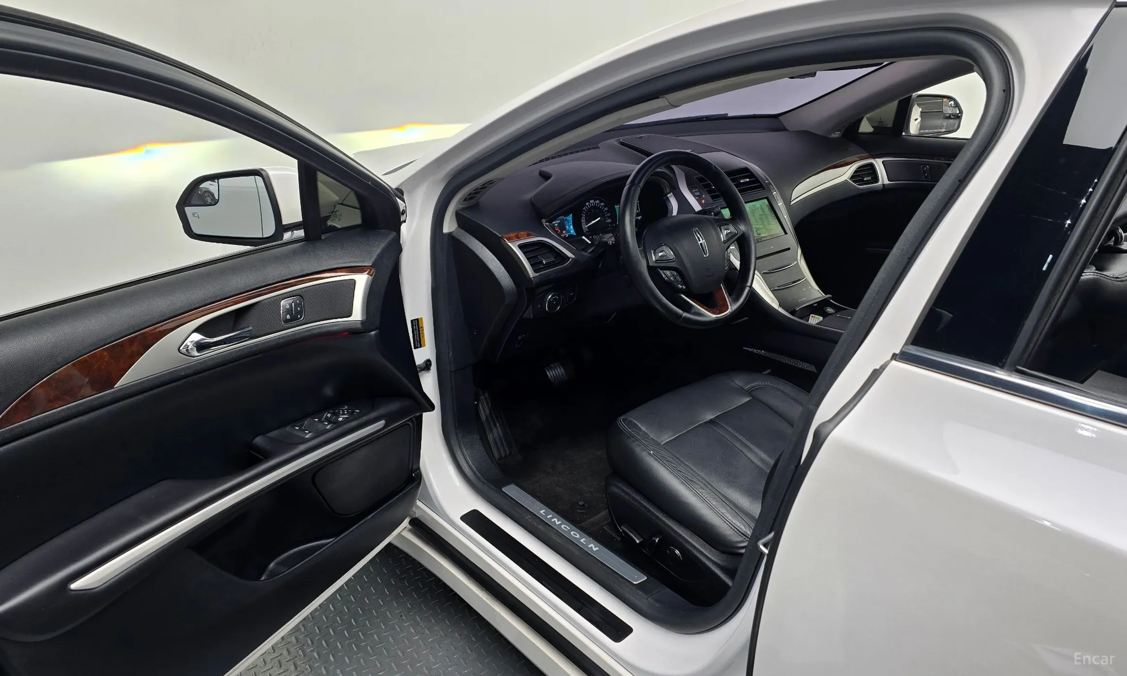 Lincoln New MKZ превью 11