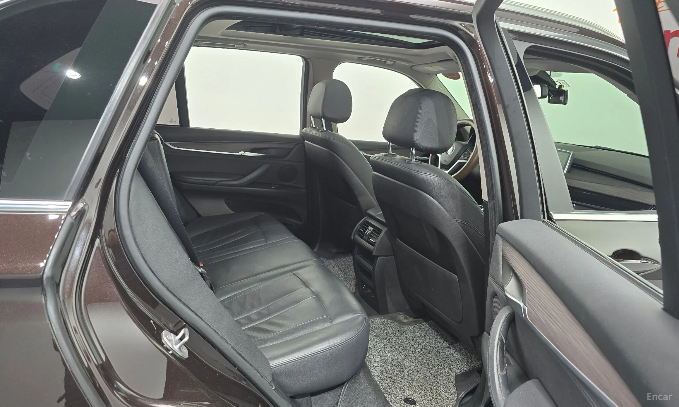 BMW X5 (F15) превью 11