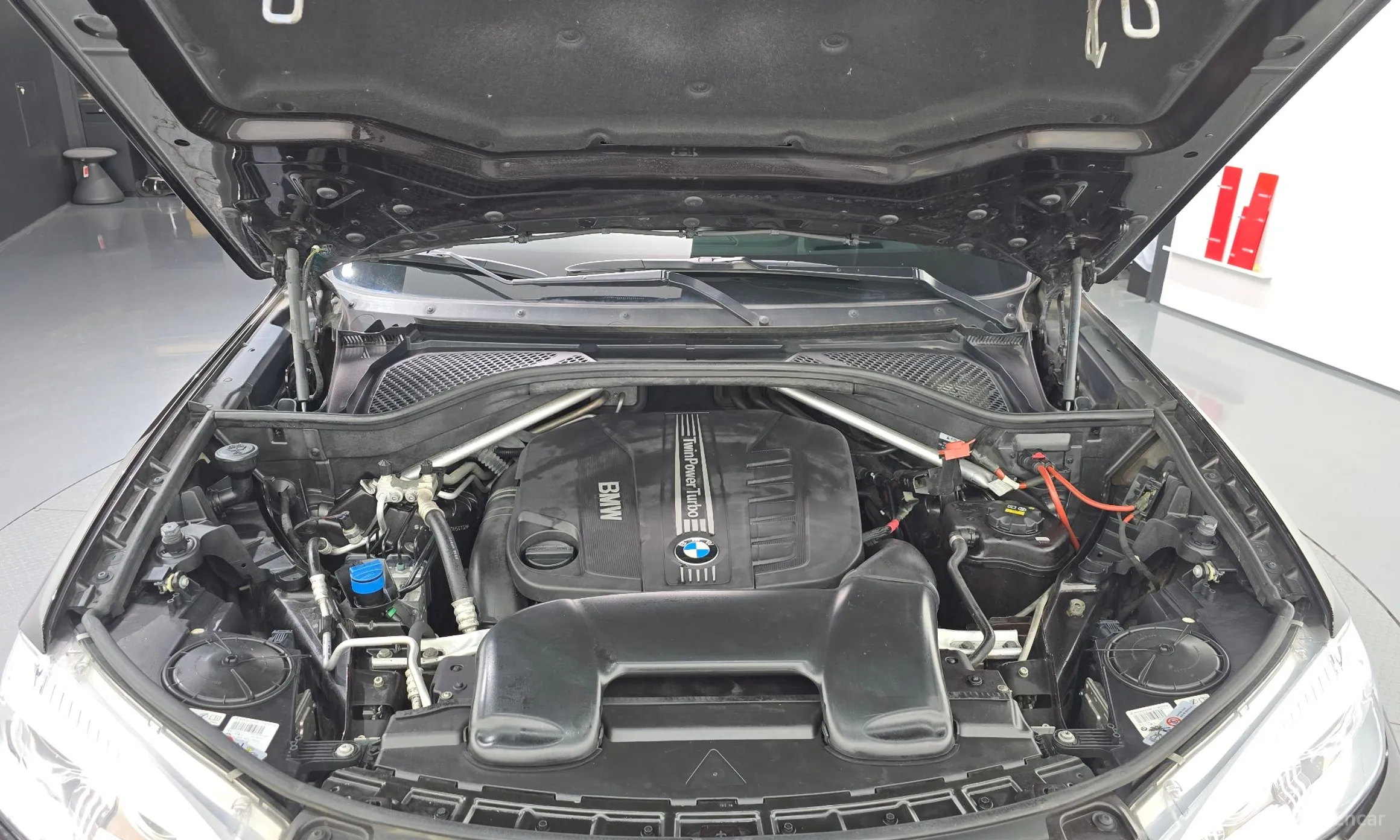 BMW X5 (F15) превью 6