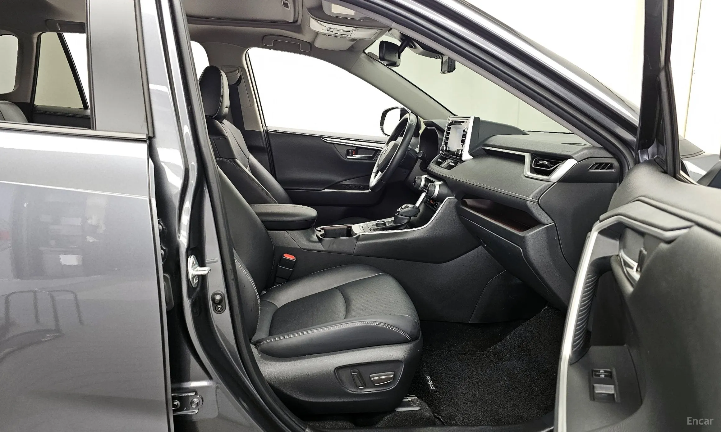 Toyota RAV4 5th Generation превью 11