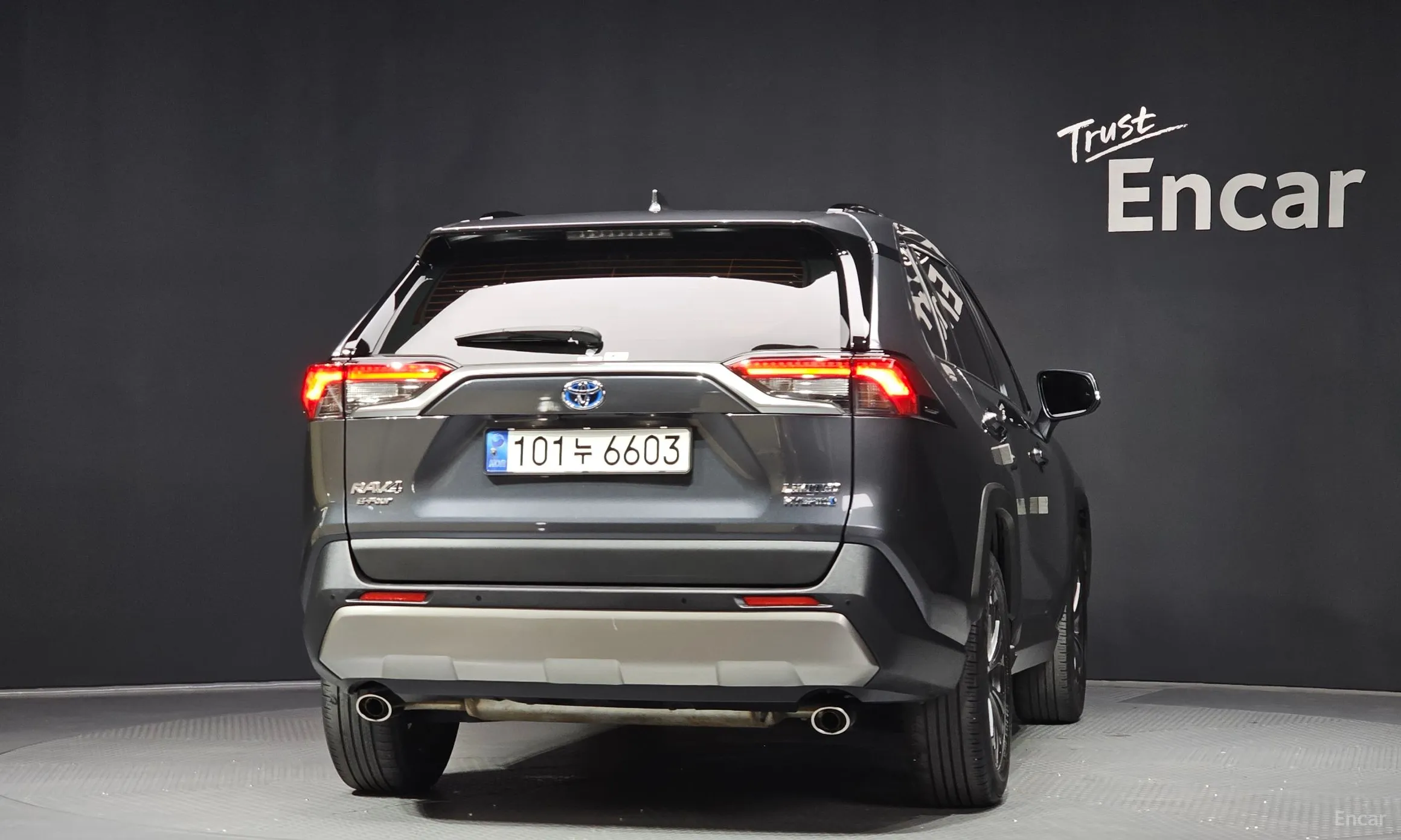 Toyota RAV4 5th Generation превью 4