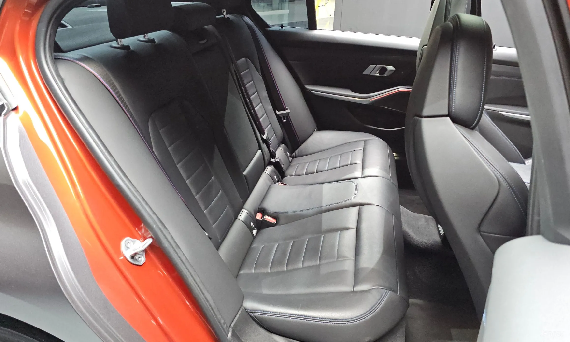 BMW 3 Series (G20) превью 11