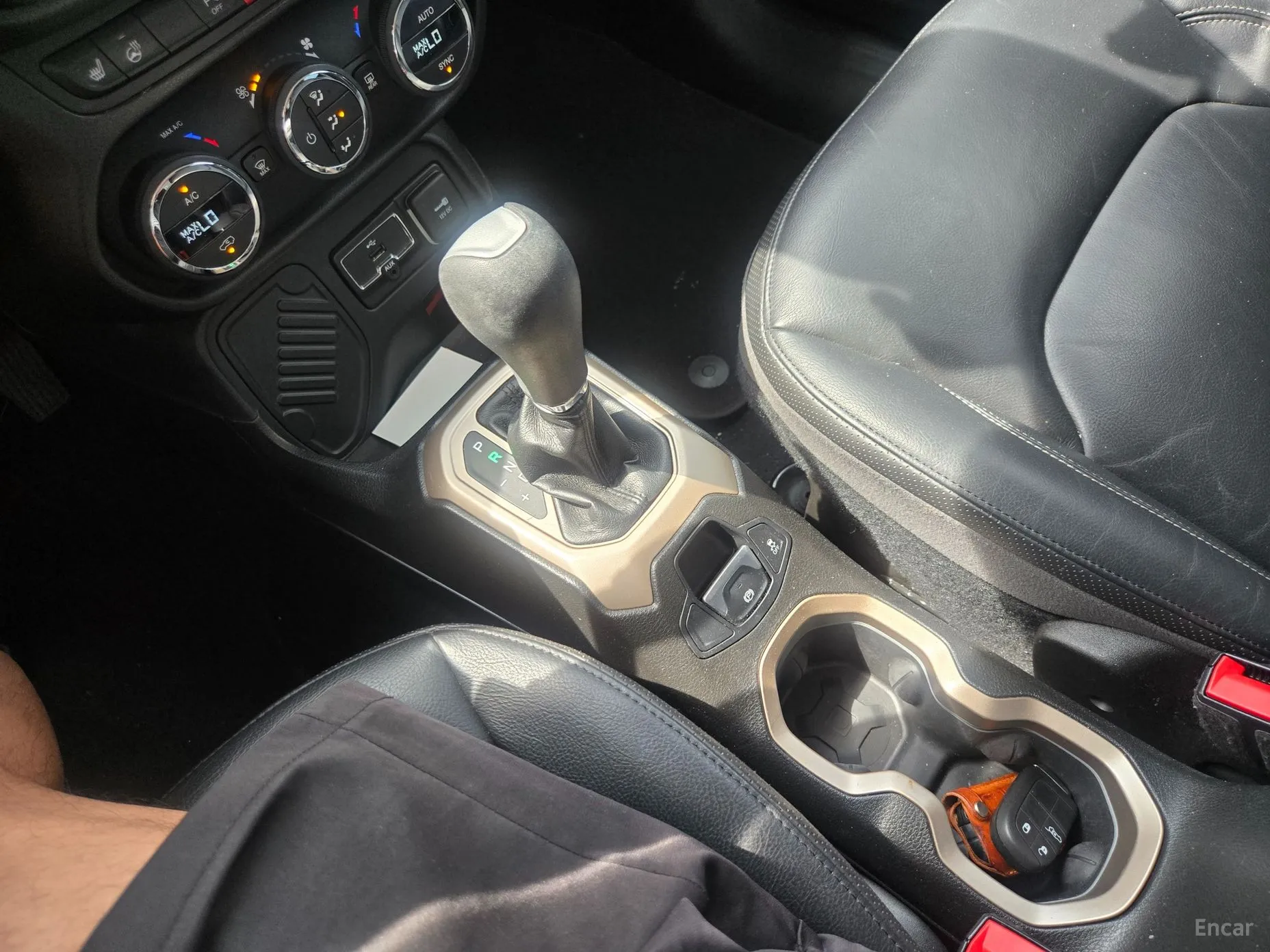 Jeep Renegade превью 9