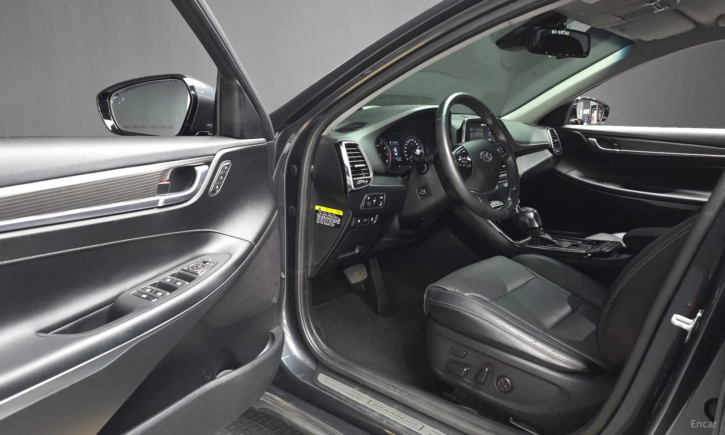 Hyundai Grandeur IG превью 10