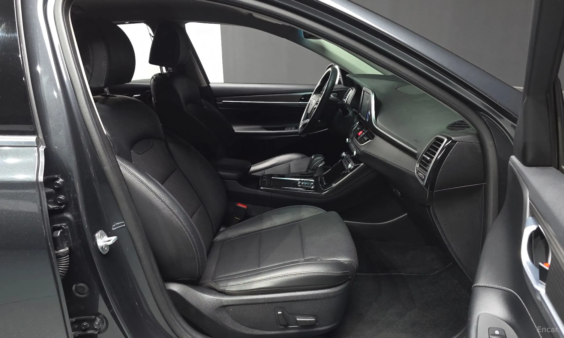 Hyundai Grandeur IG превью 12