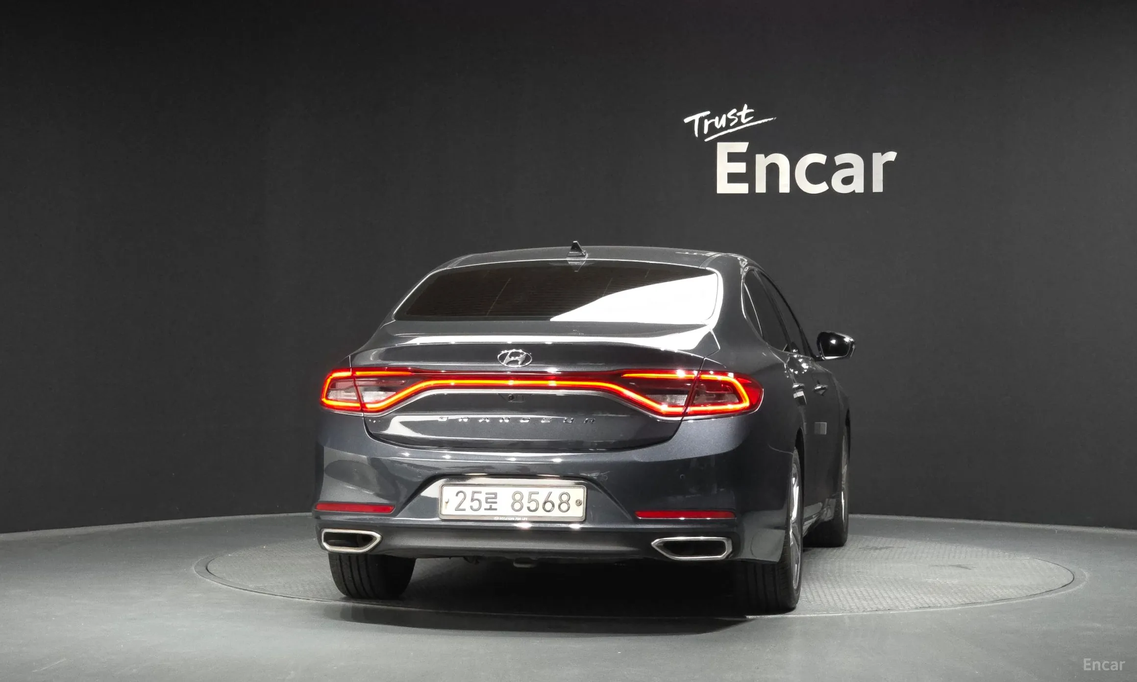 Hyundai Grandeur IG превью 4