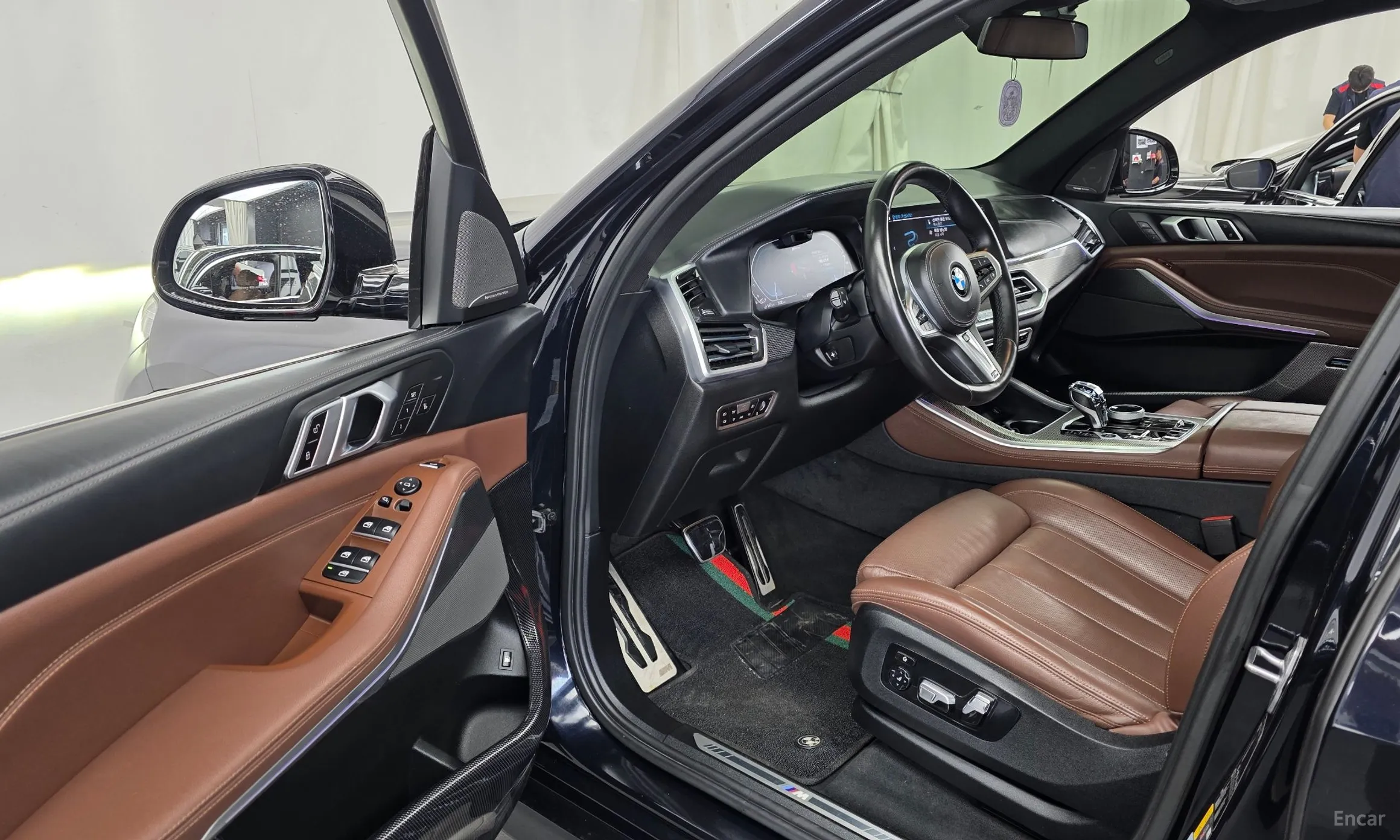 BMW X5 (G05) превью 10