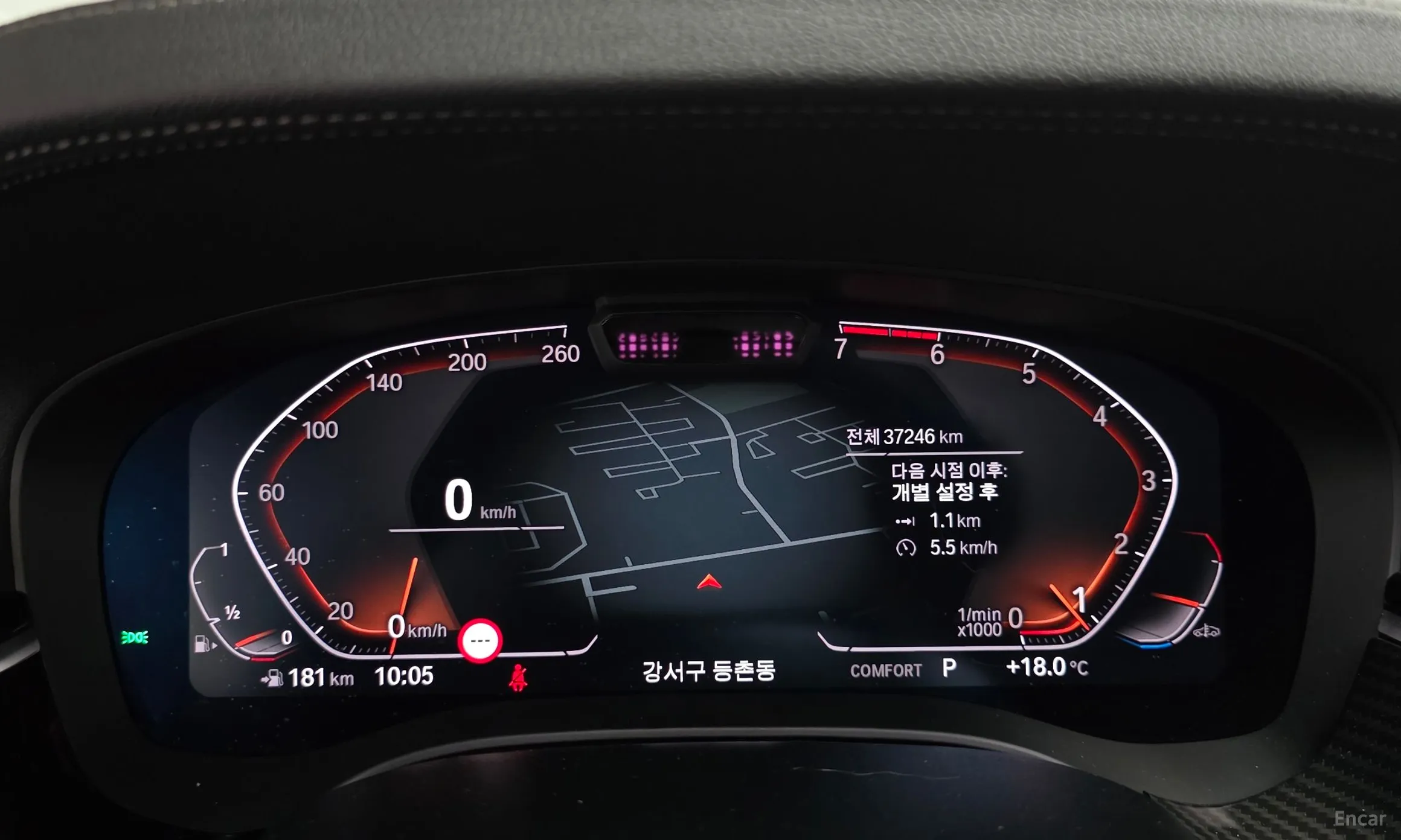 BMW 5 Series (G30) превью 8