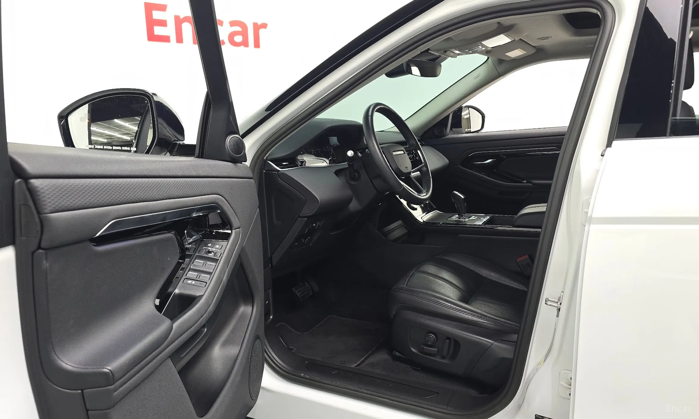 Land Rover Range Rover Evoque 2nd Generation превью 10
