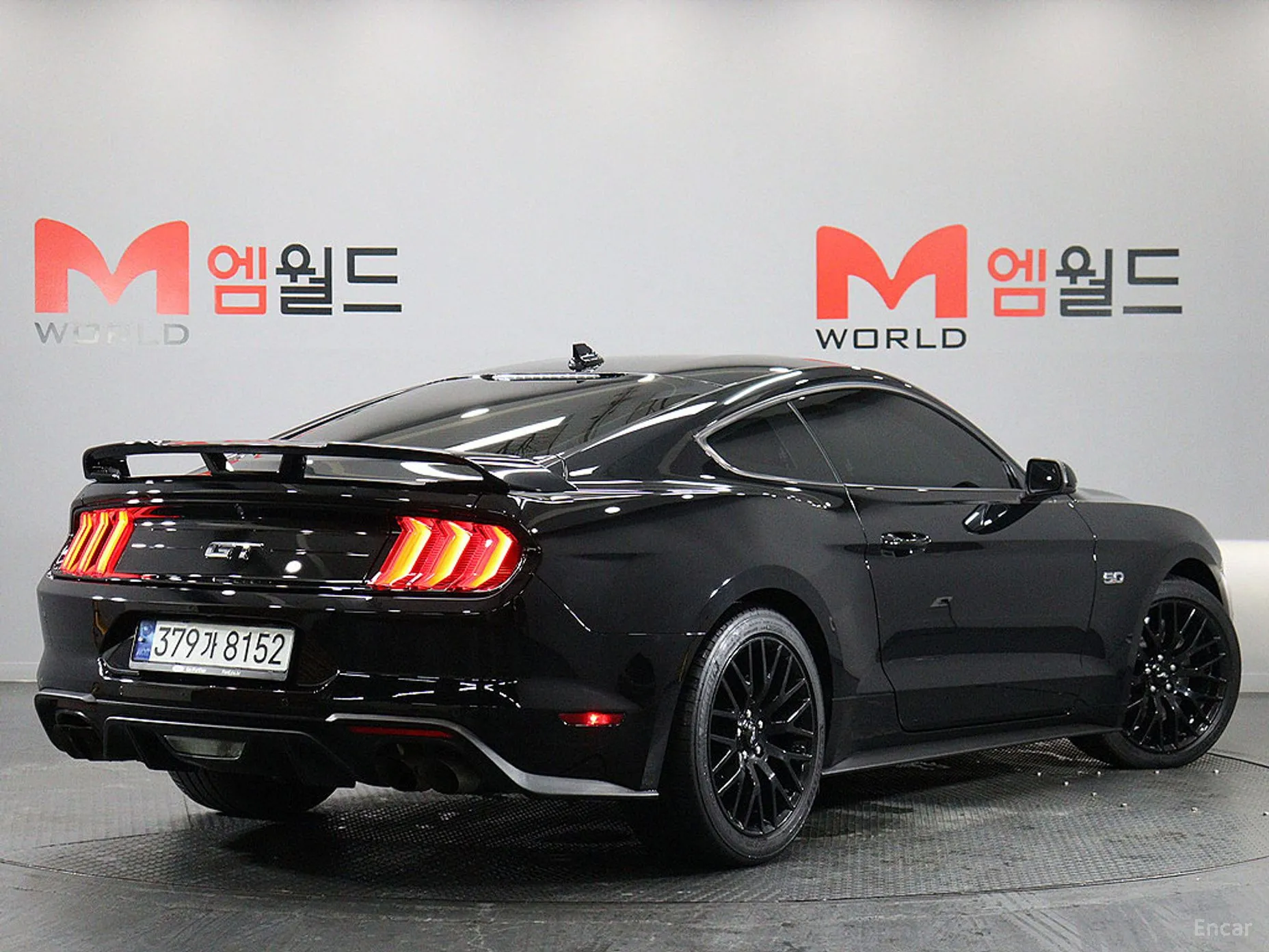 Ford Mustang превью 3