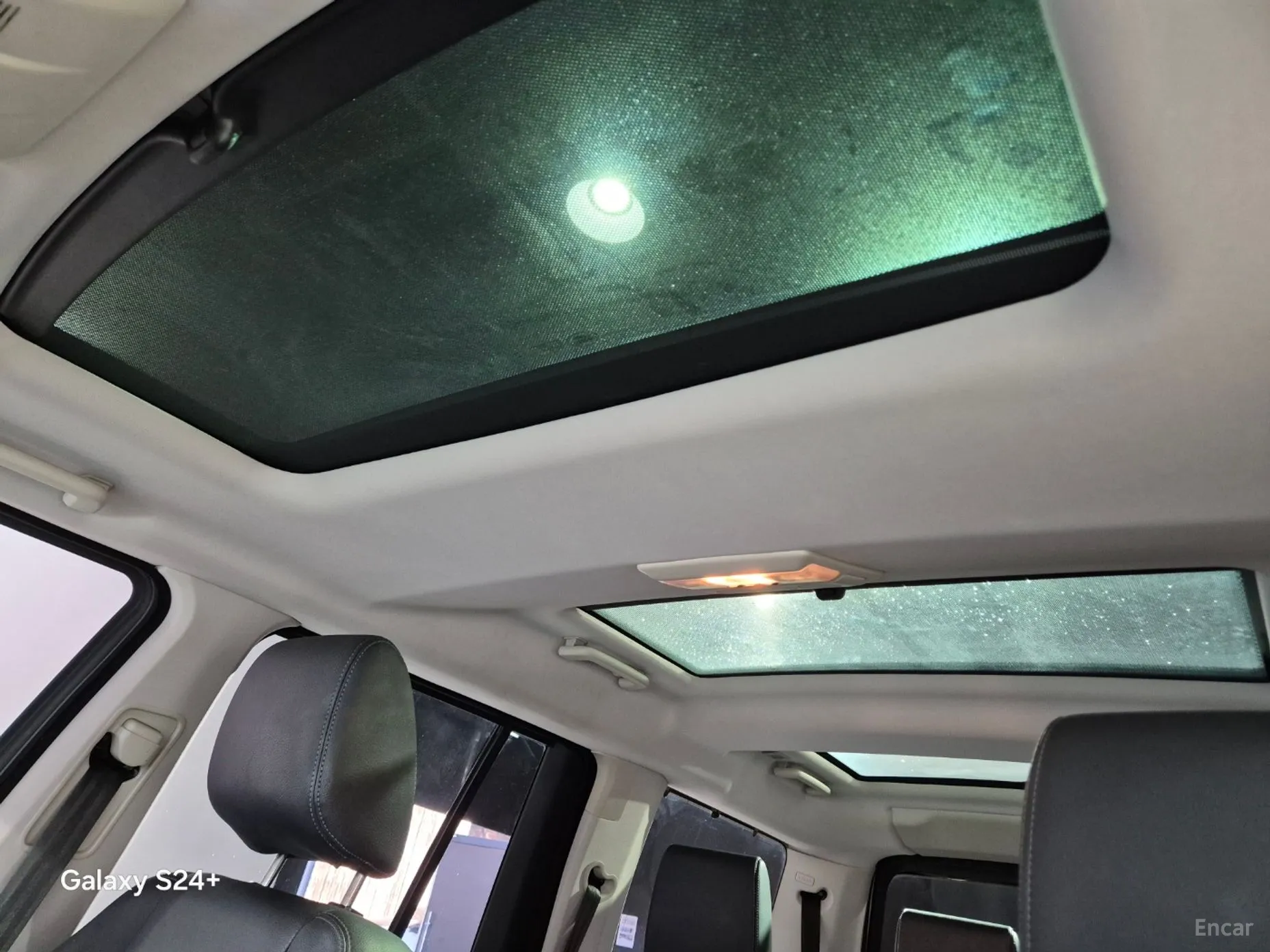 Land Rover Discovery 4 превью 17