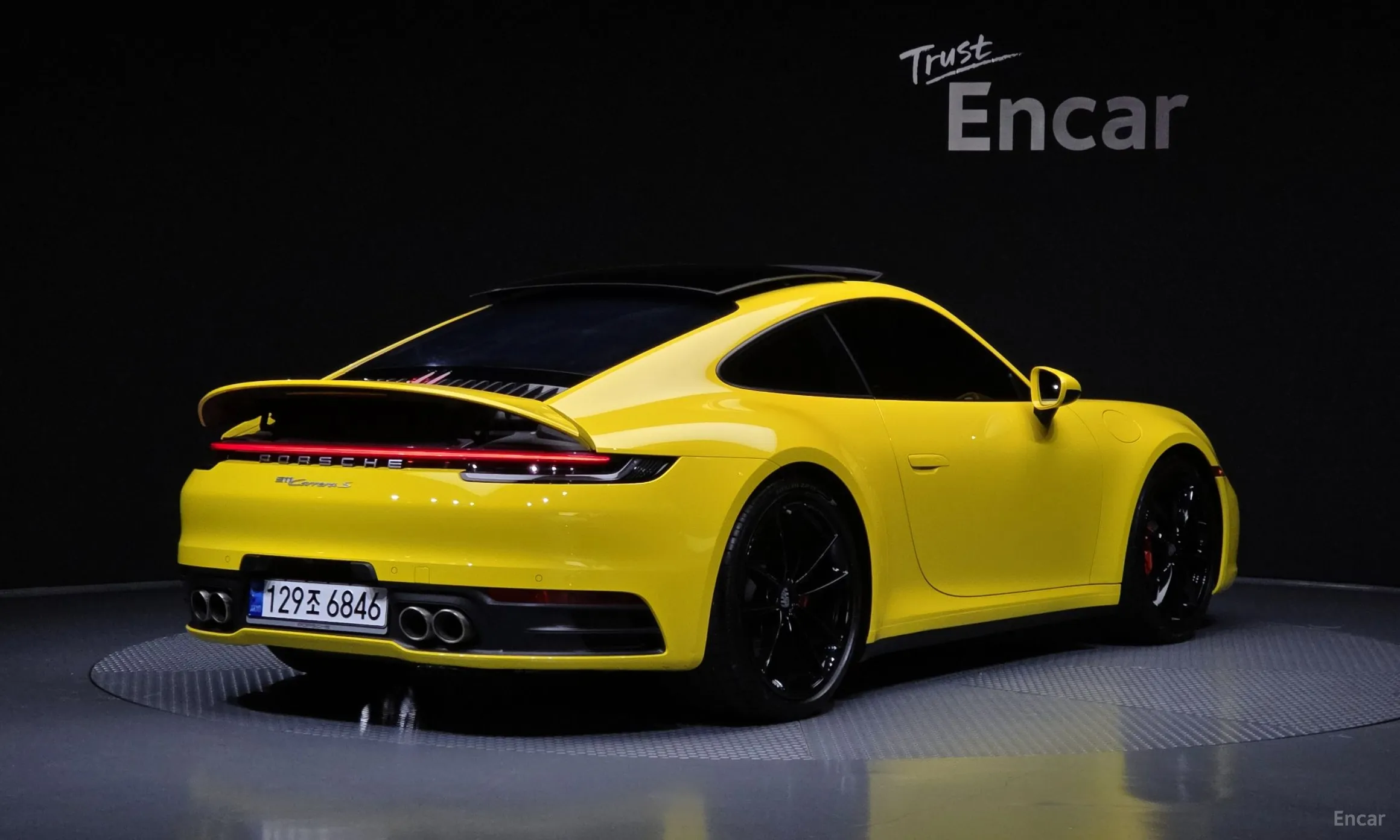 Porsche 911 (992)