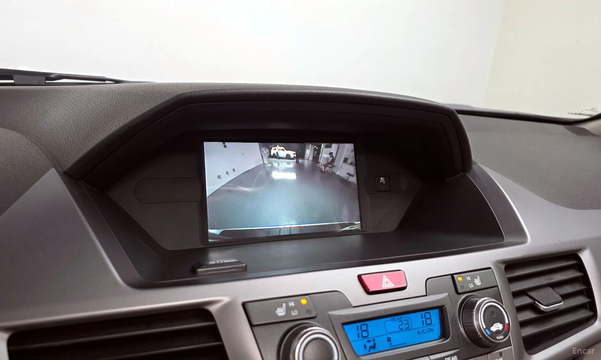 Honda Odyssey превью 14