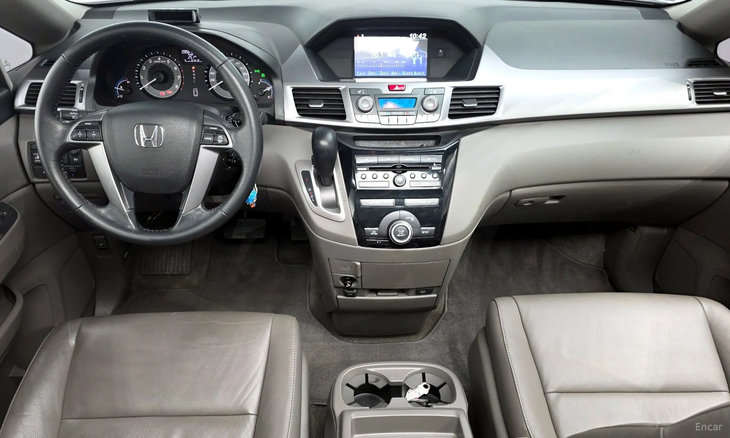 Honda Odyssey превью 7