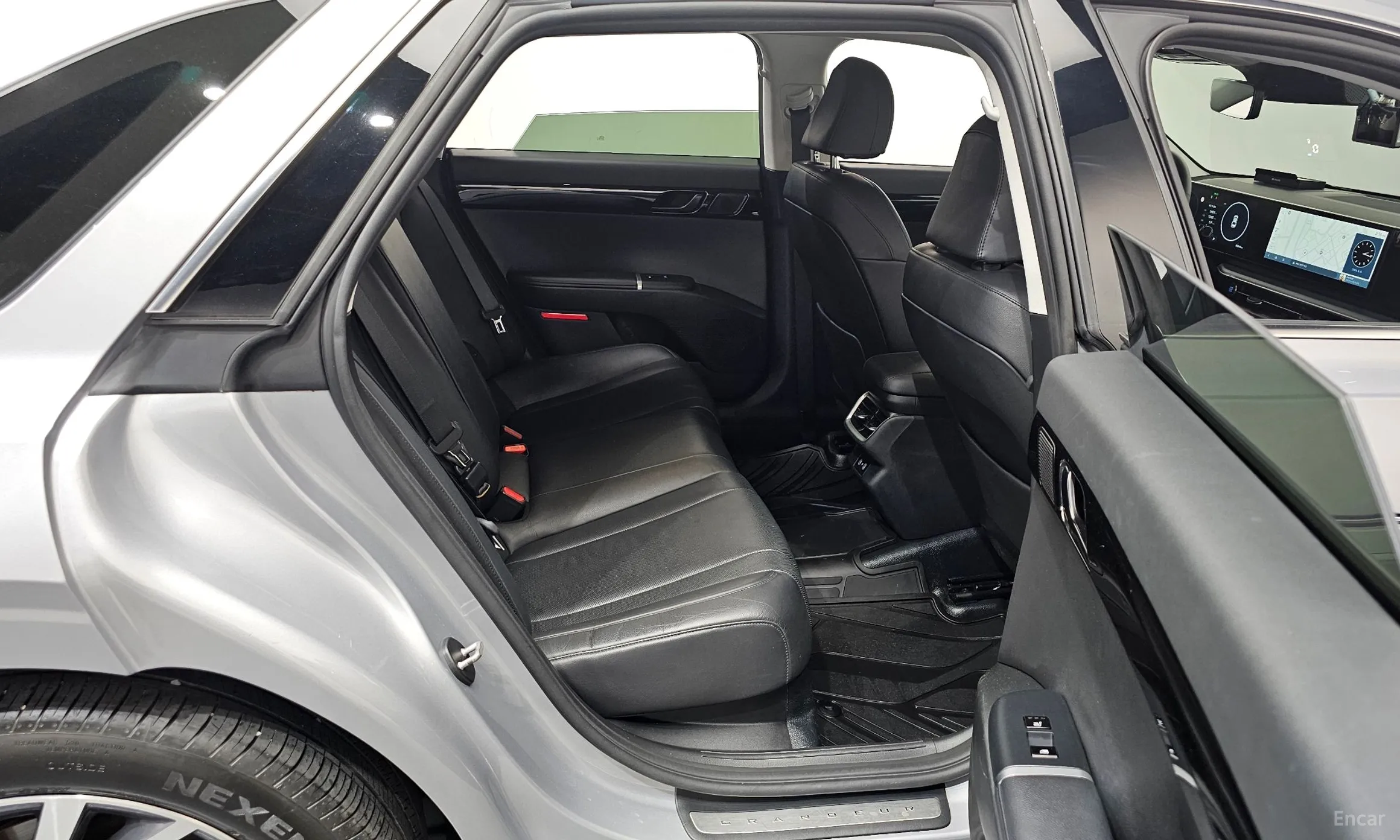 Hyundai Grandeur (GN7) превью 11