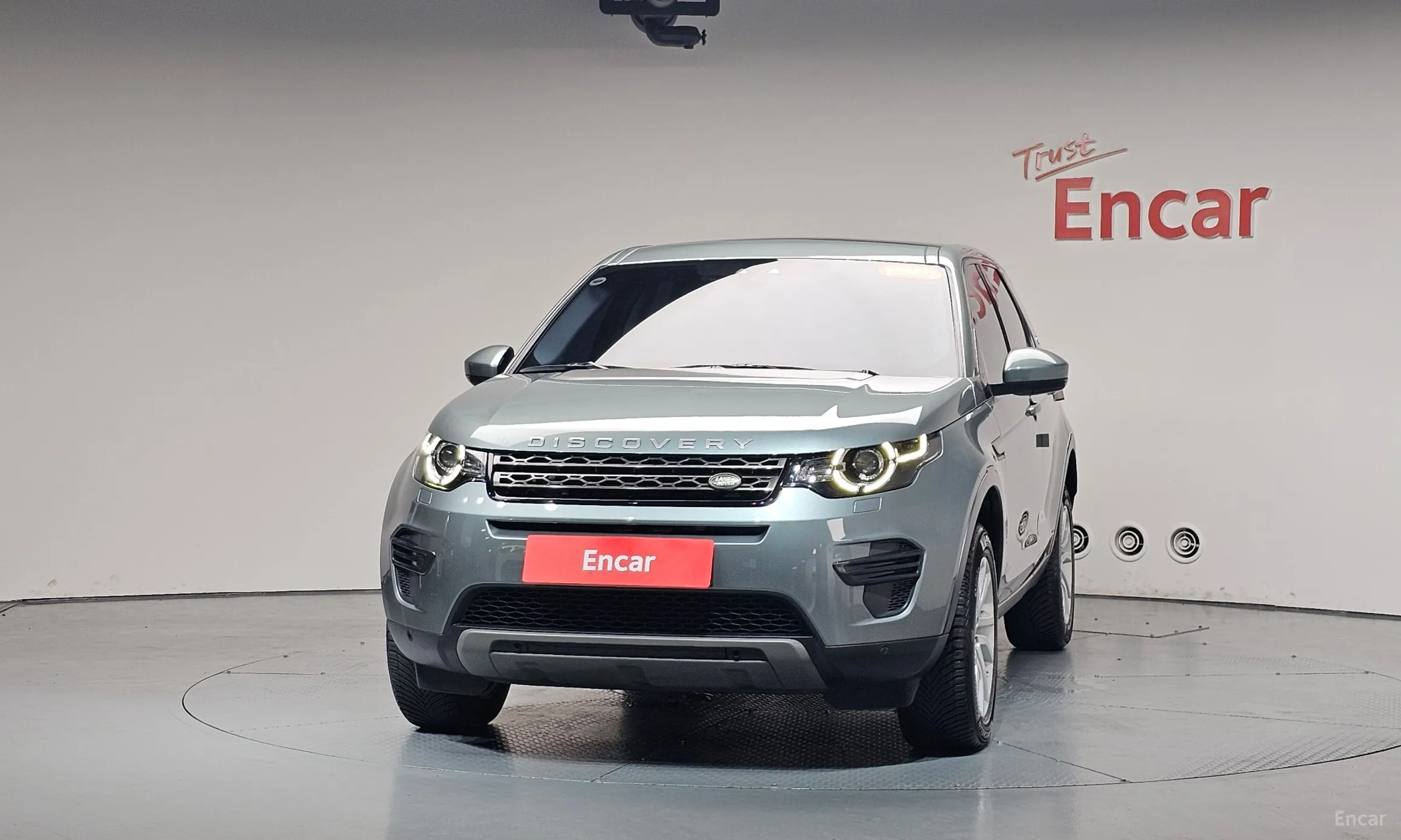 Land Rover Discovery Sports превью 3