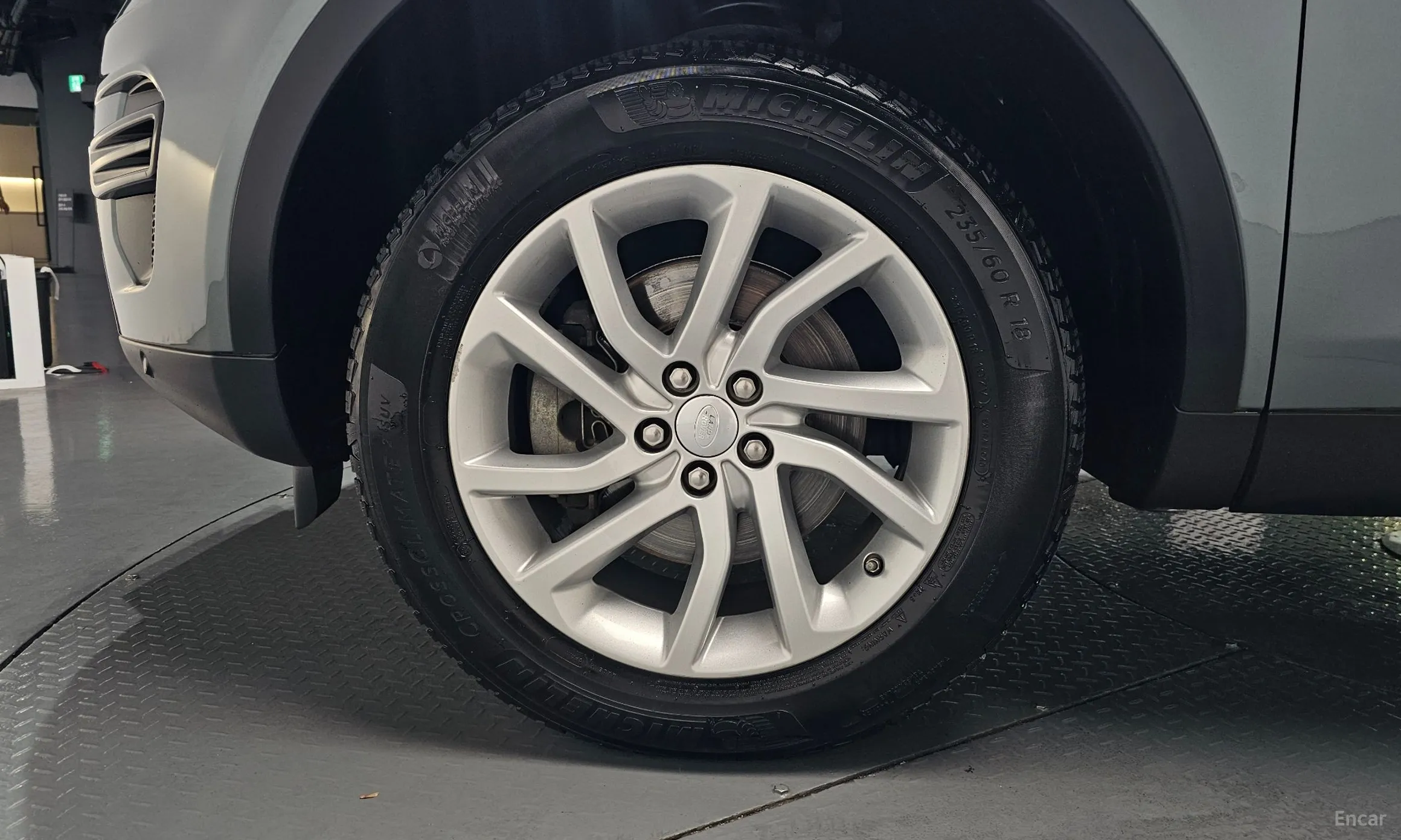 Land Rover Discovery Sports превью 5