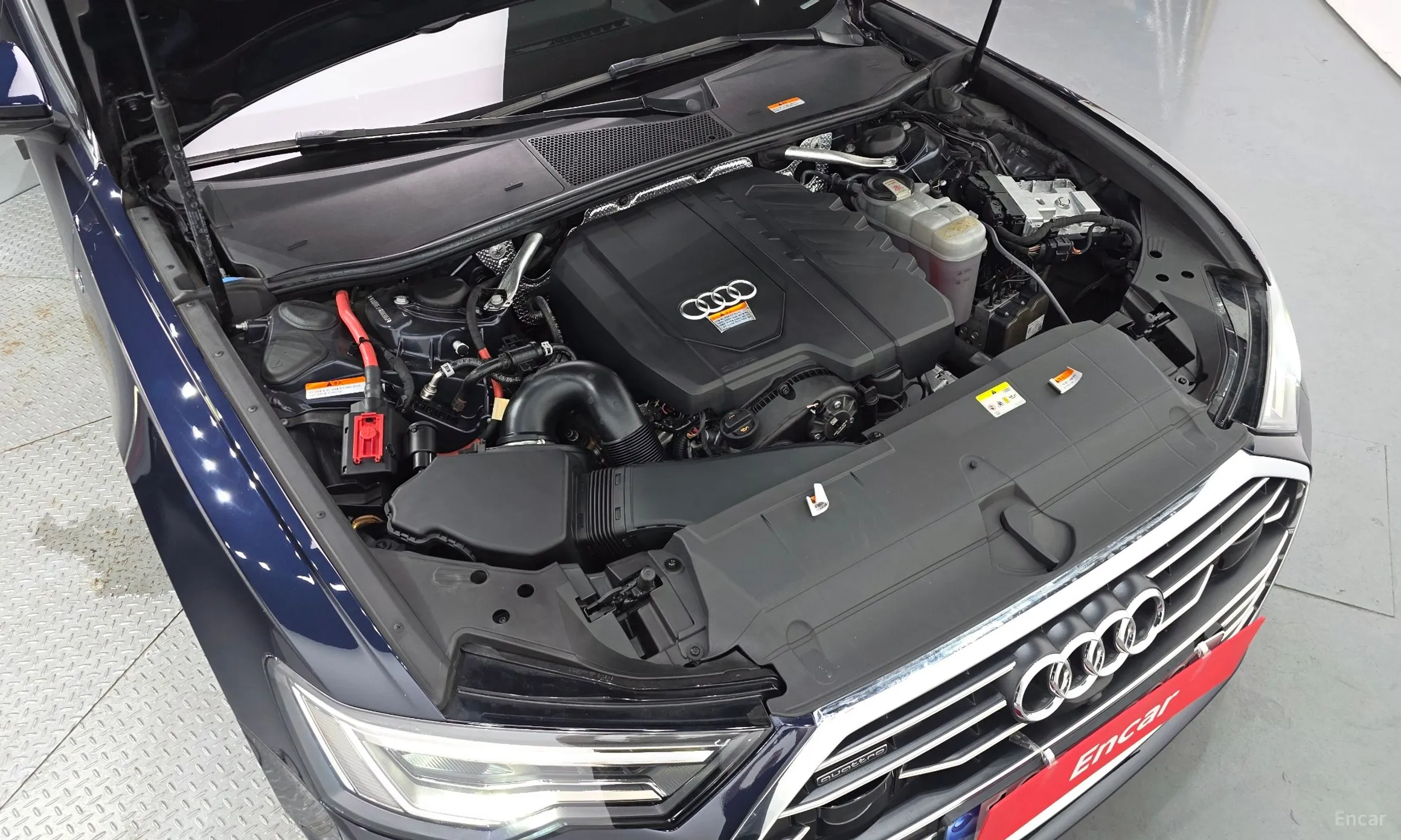 Audi A6 (C8) превью 6
