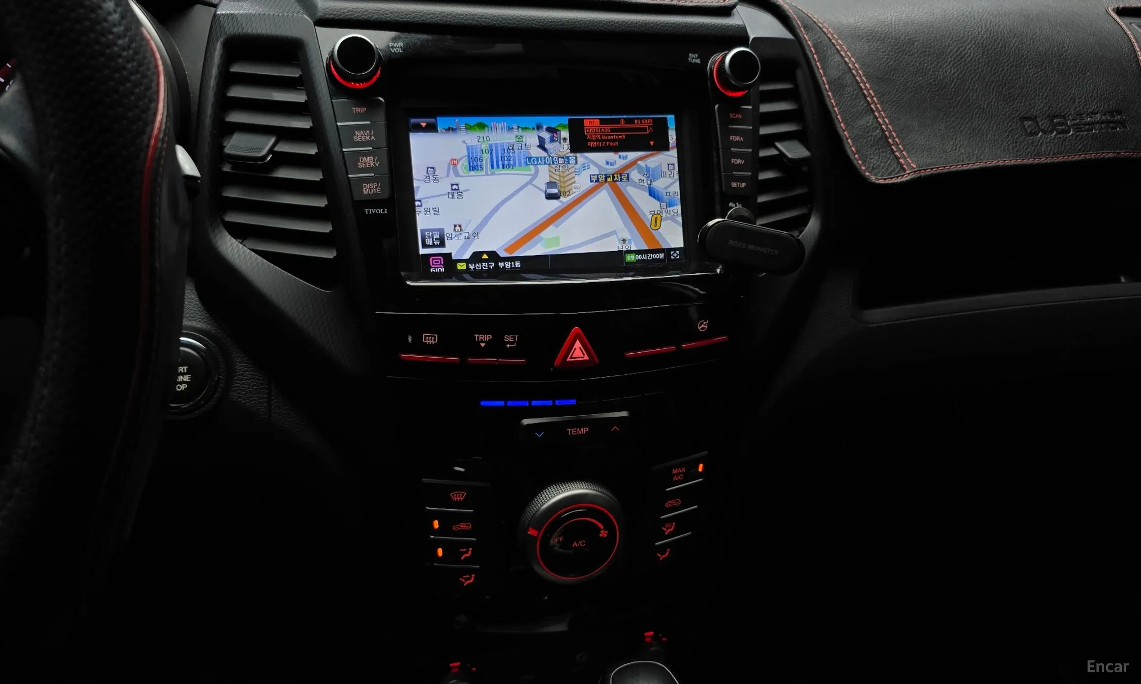 KG Mobility (SsangYong) Tivoli Air превью 14