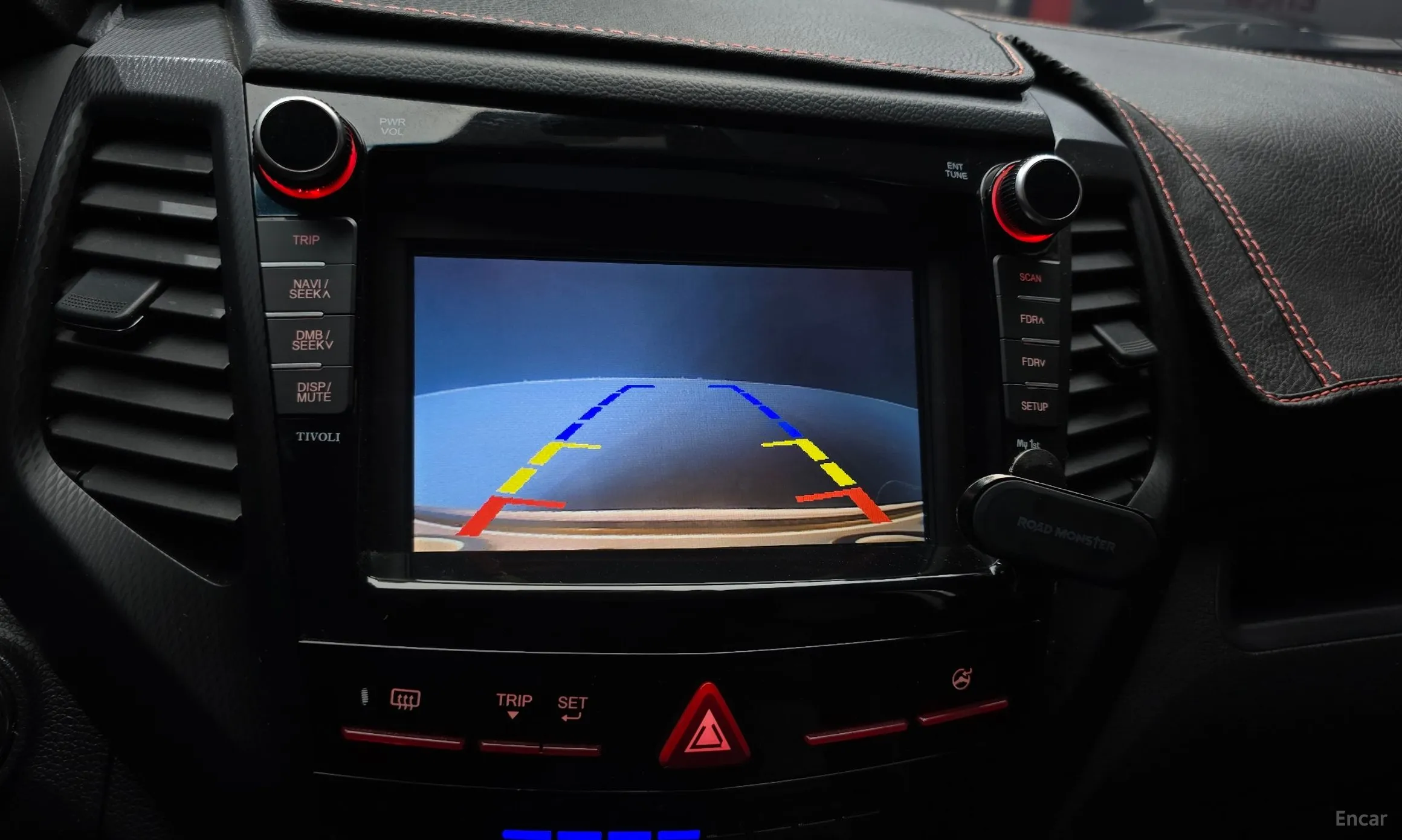 KG Mobility (SsangYong) Tivoli Air превью 15