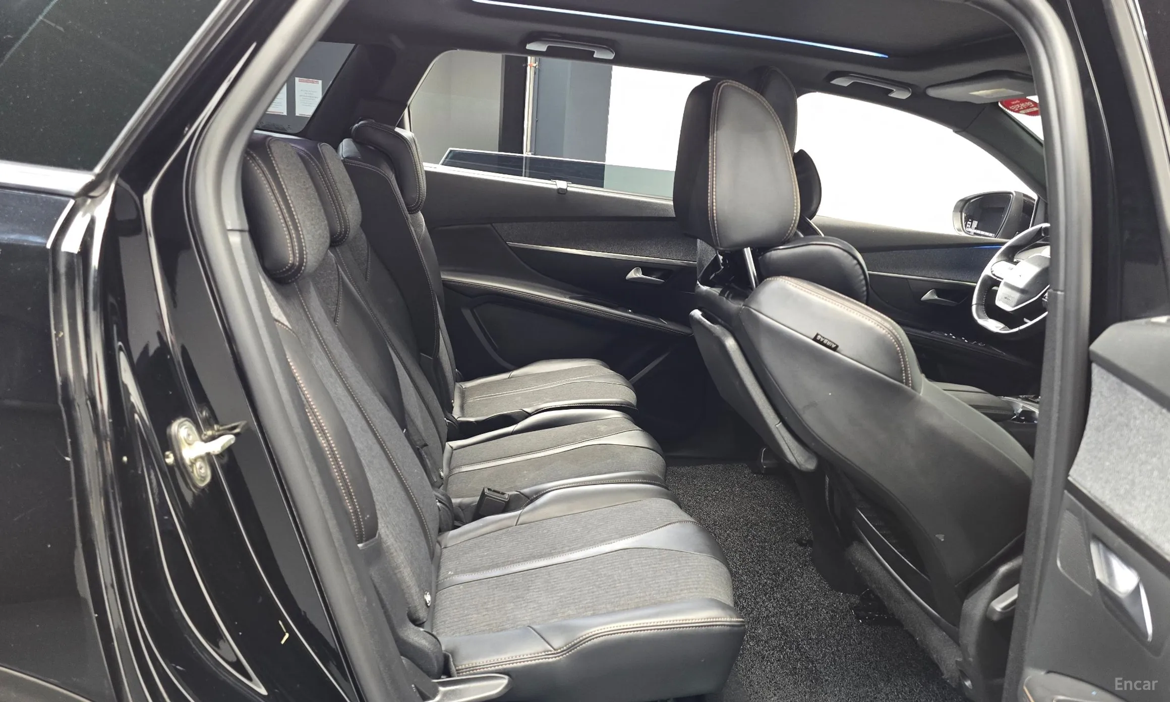 Peugeot 5008 2nd generation превью 18