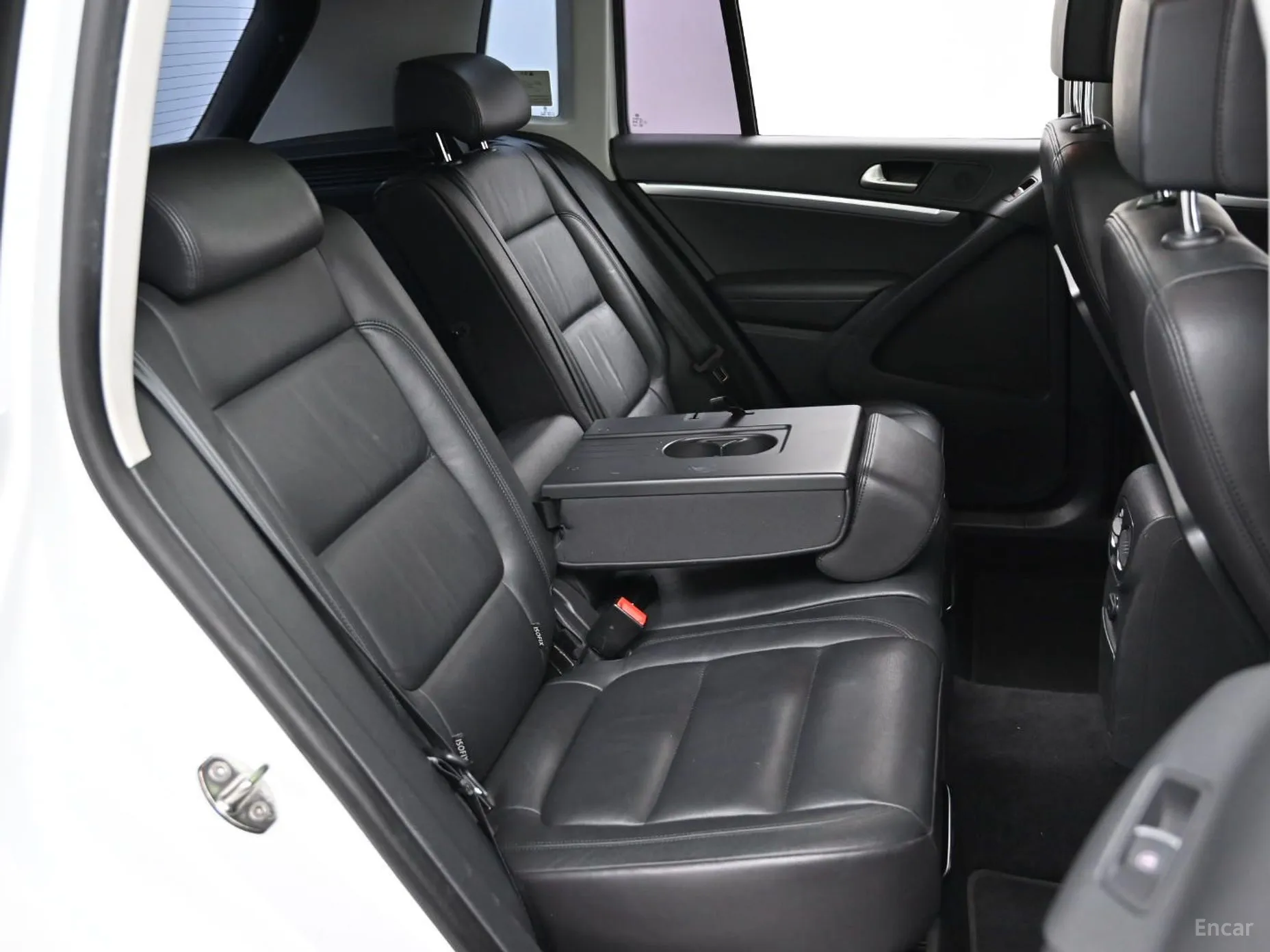 Volkswagen New Tiguan превью 12