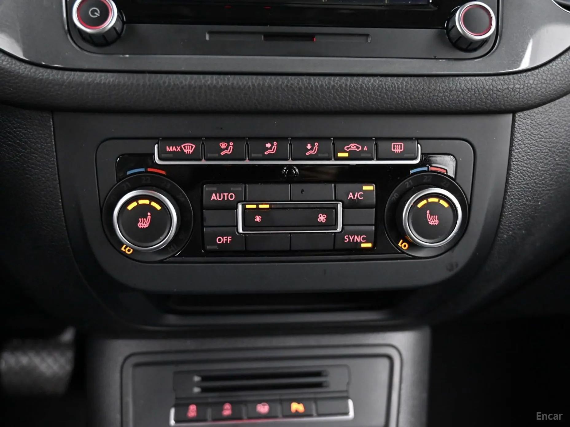 Volkswagen New Tiguan превью 17
