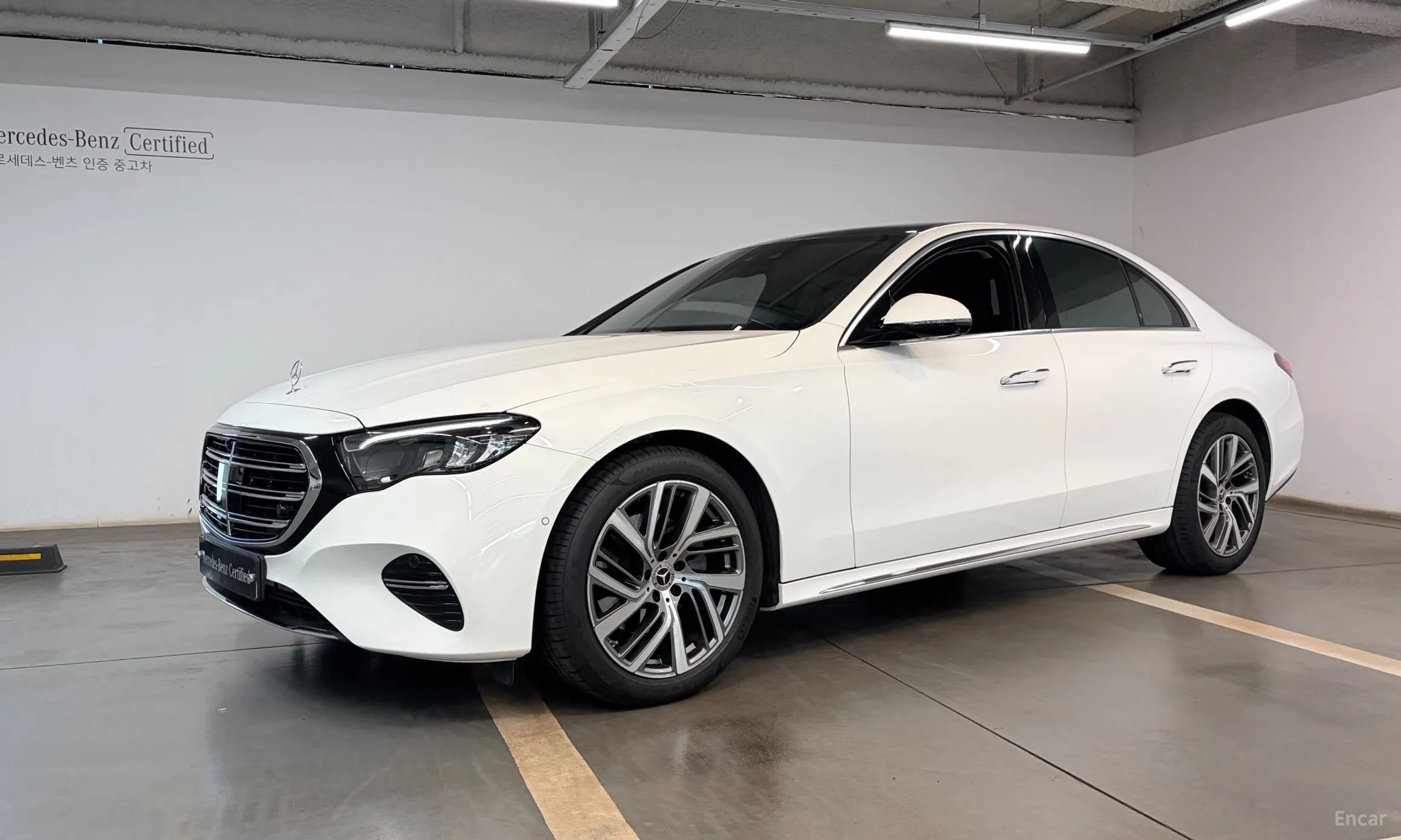 Mercedes Benz E-Class W214